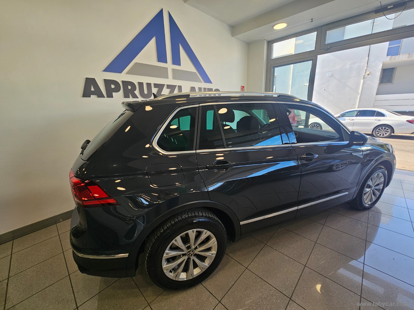 Tiguan 2.0 TDI 150CV SCR DSG Life - immagine 19