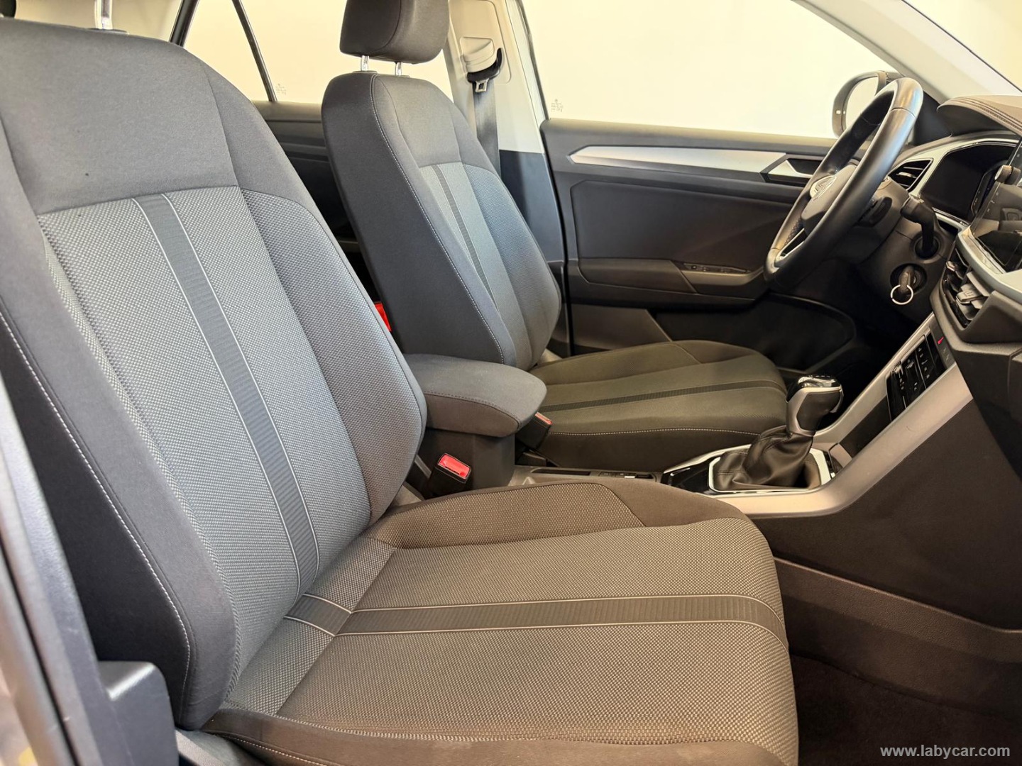 T-Roc 2.0 TDI SCR 150 CV DSG Life - immagine 19
