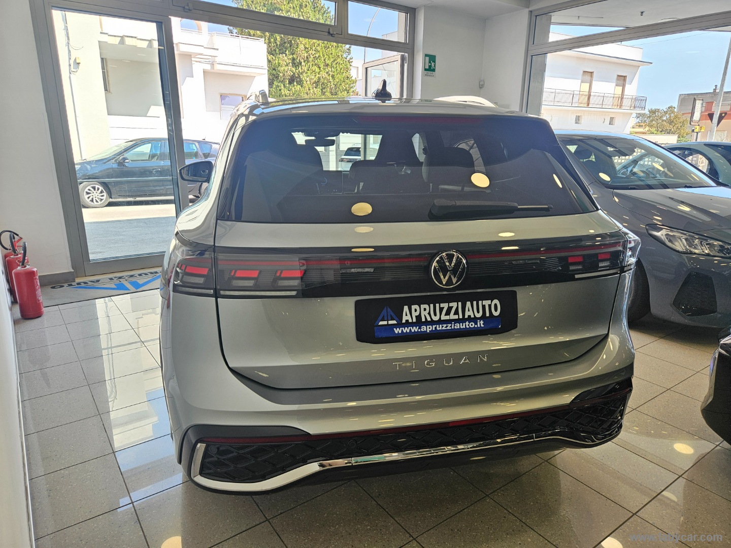 Tiguan 2.0 TDI 150CV SCR DSG R-Line - immagine 19
