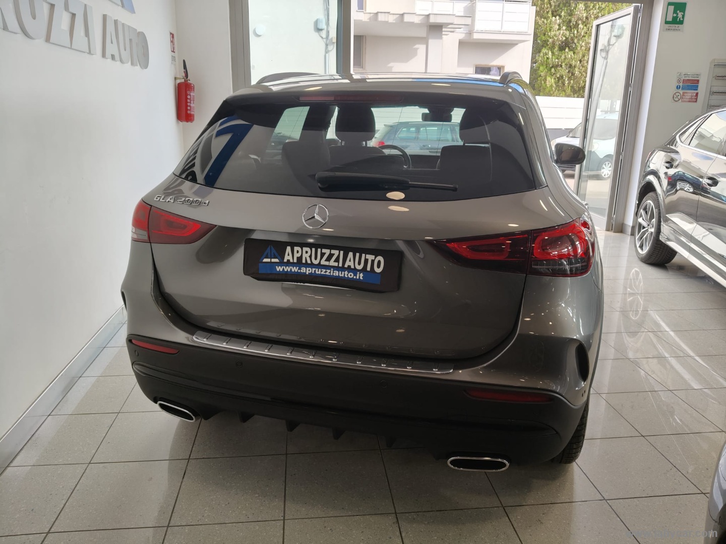 GLA 200 d Automatic Premium - immagine 19