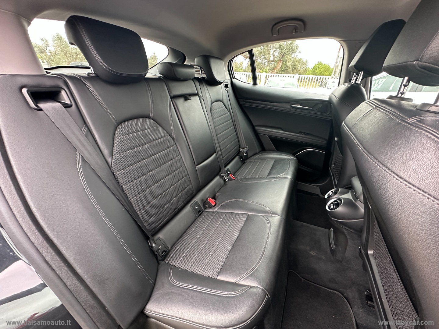 Stelvio 2.2 T.diesel 210 CV AT8 Q4 Super - immagine 19