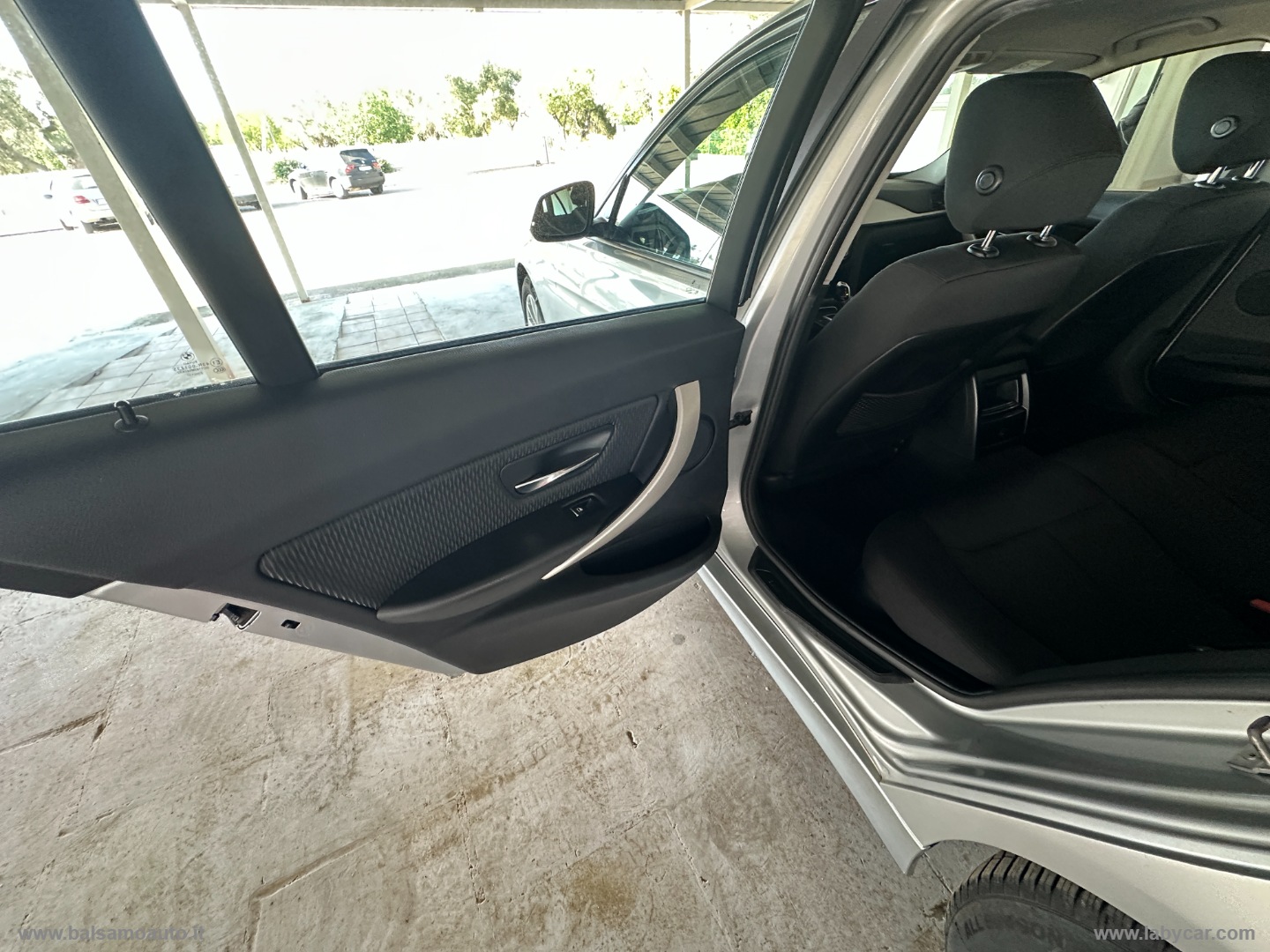 318i Touring Business Advantage aut. - immagine 19