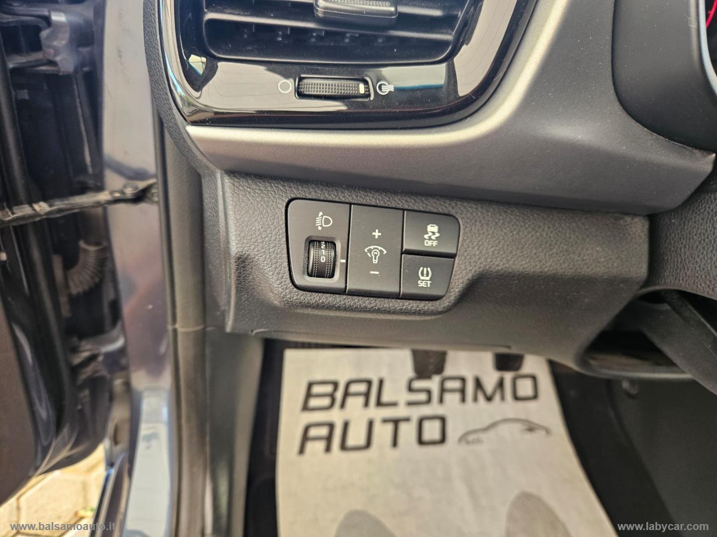 Rio 1.4 CRDi 90 CV 5p. Cool - immagine 19