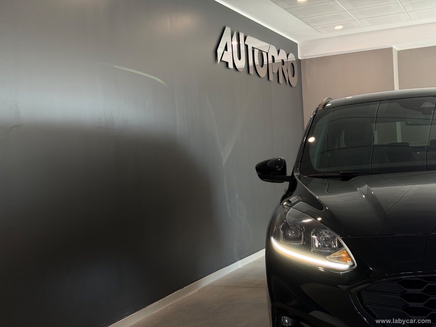 Kuga 1.5 EcoBlue 120 CV aut. 2WD ST-Line - immagine 19