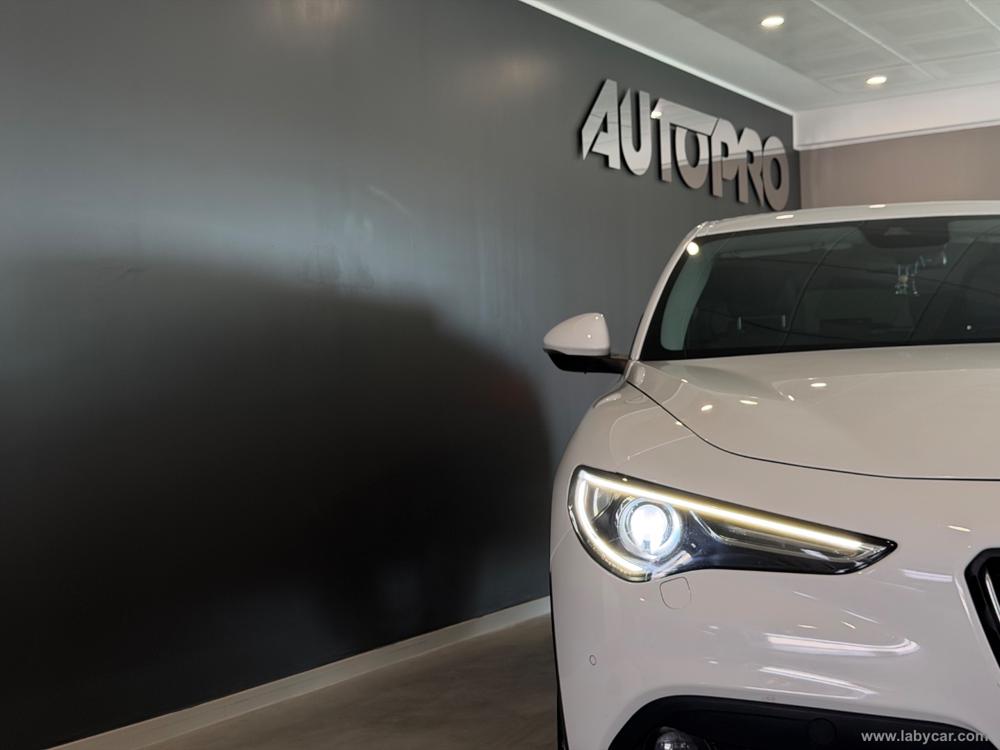 Stelvio 2.2 T.diesel 210 CV AT8 Q4 Super - immagine 19