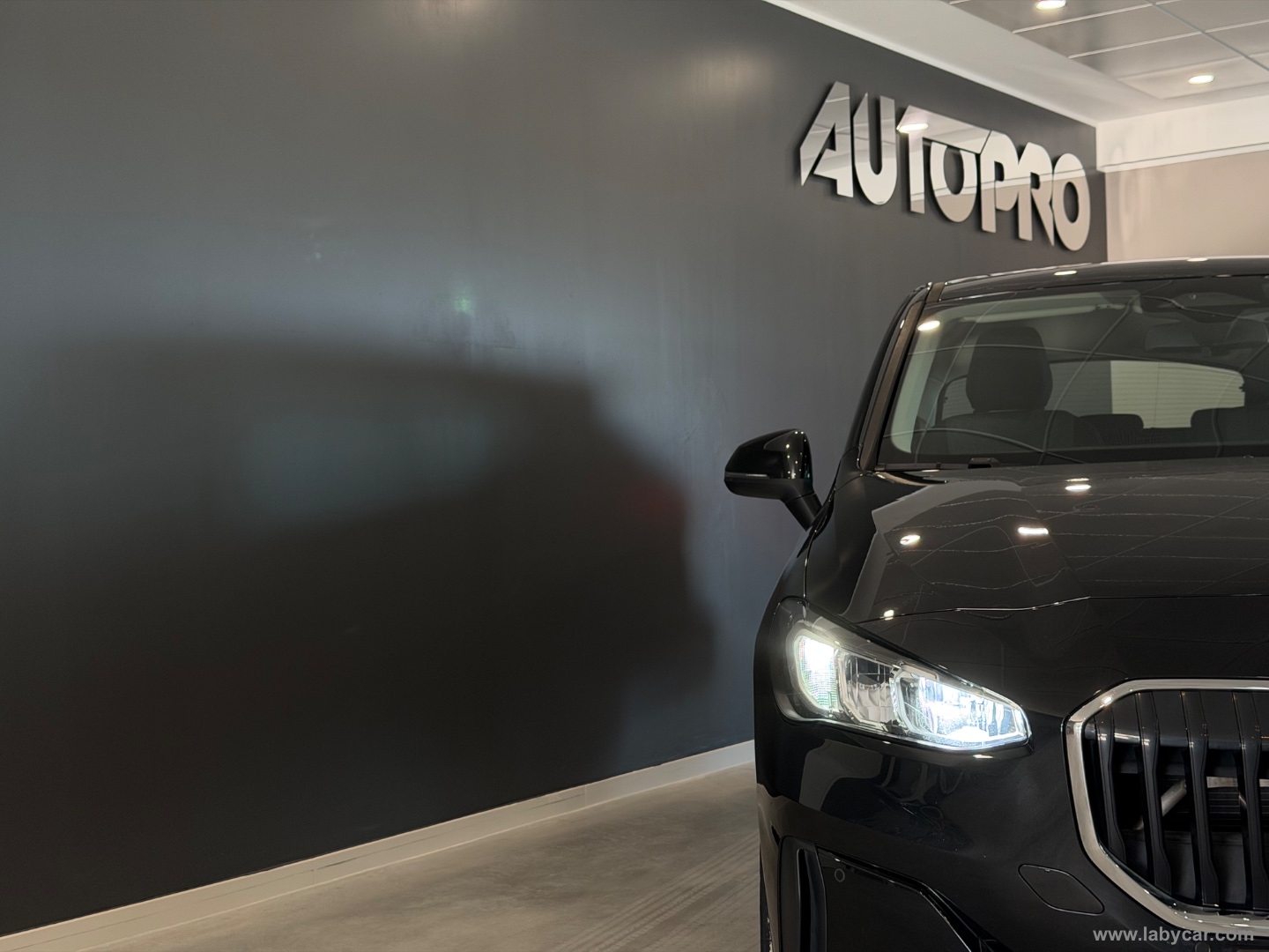 218d Active Tourer - immagine 19