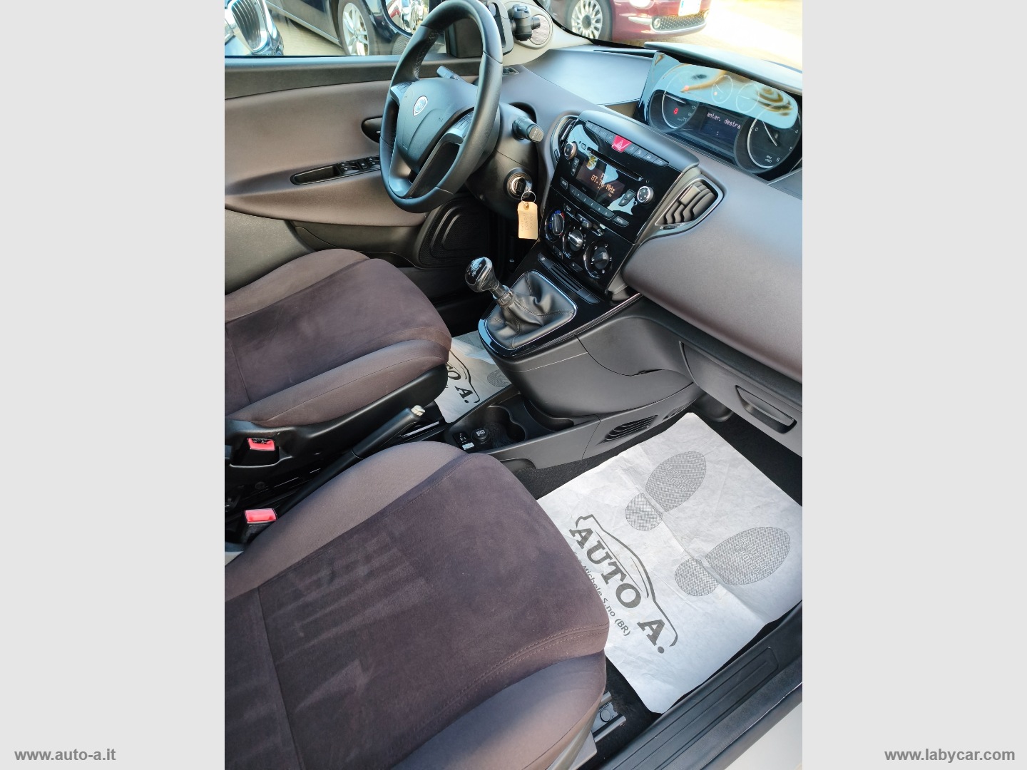 Ypsilon 1.3 MJT 95 CV 5p. S&S Platinum - immagine 19