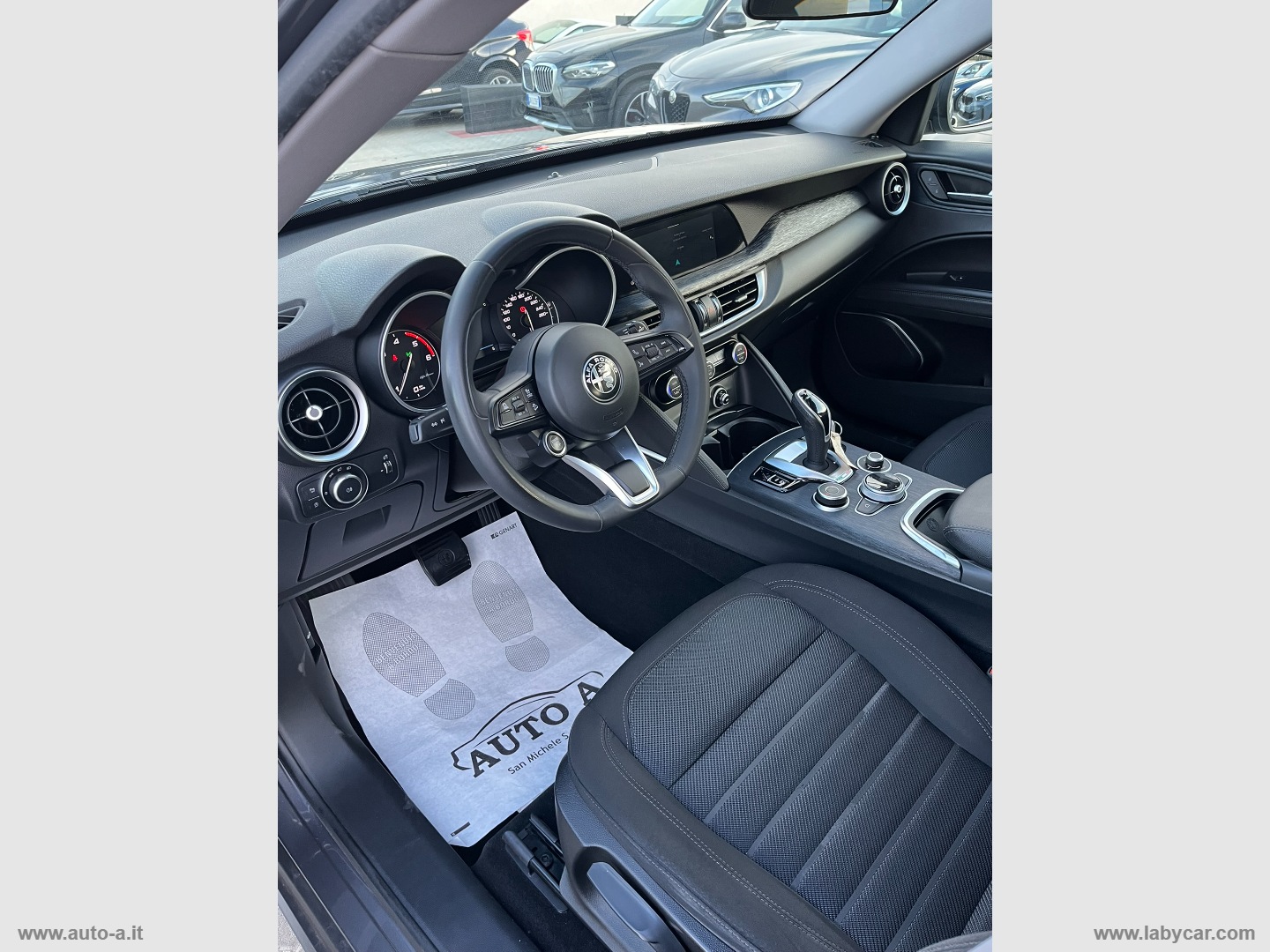 Stelvio 2.2 T.diesel 190 CV AT8 Q4 BUSINESS - immagine 19