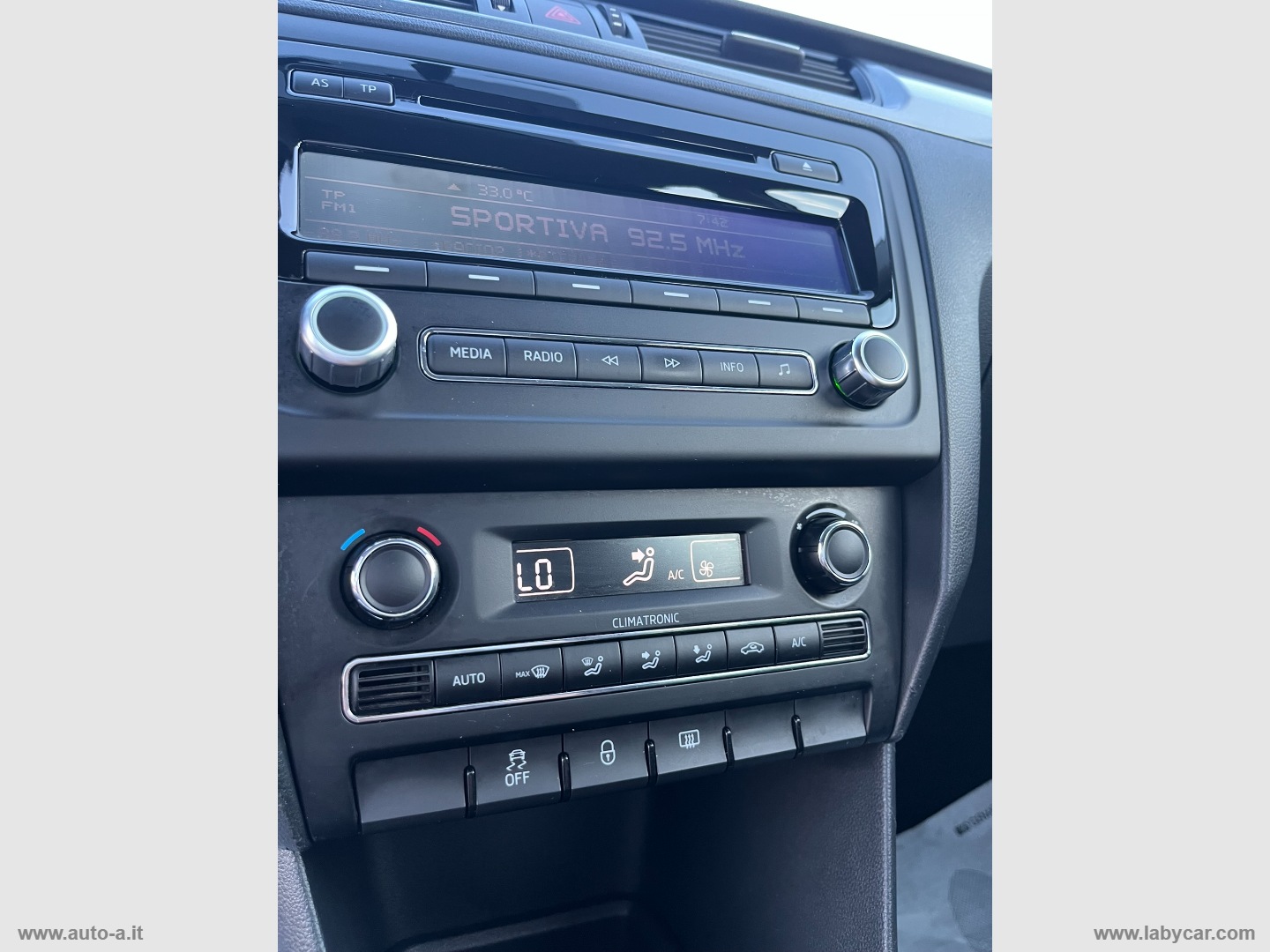 Rapid 1.6 TDI CR 90 CV Executive - immagine 19