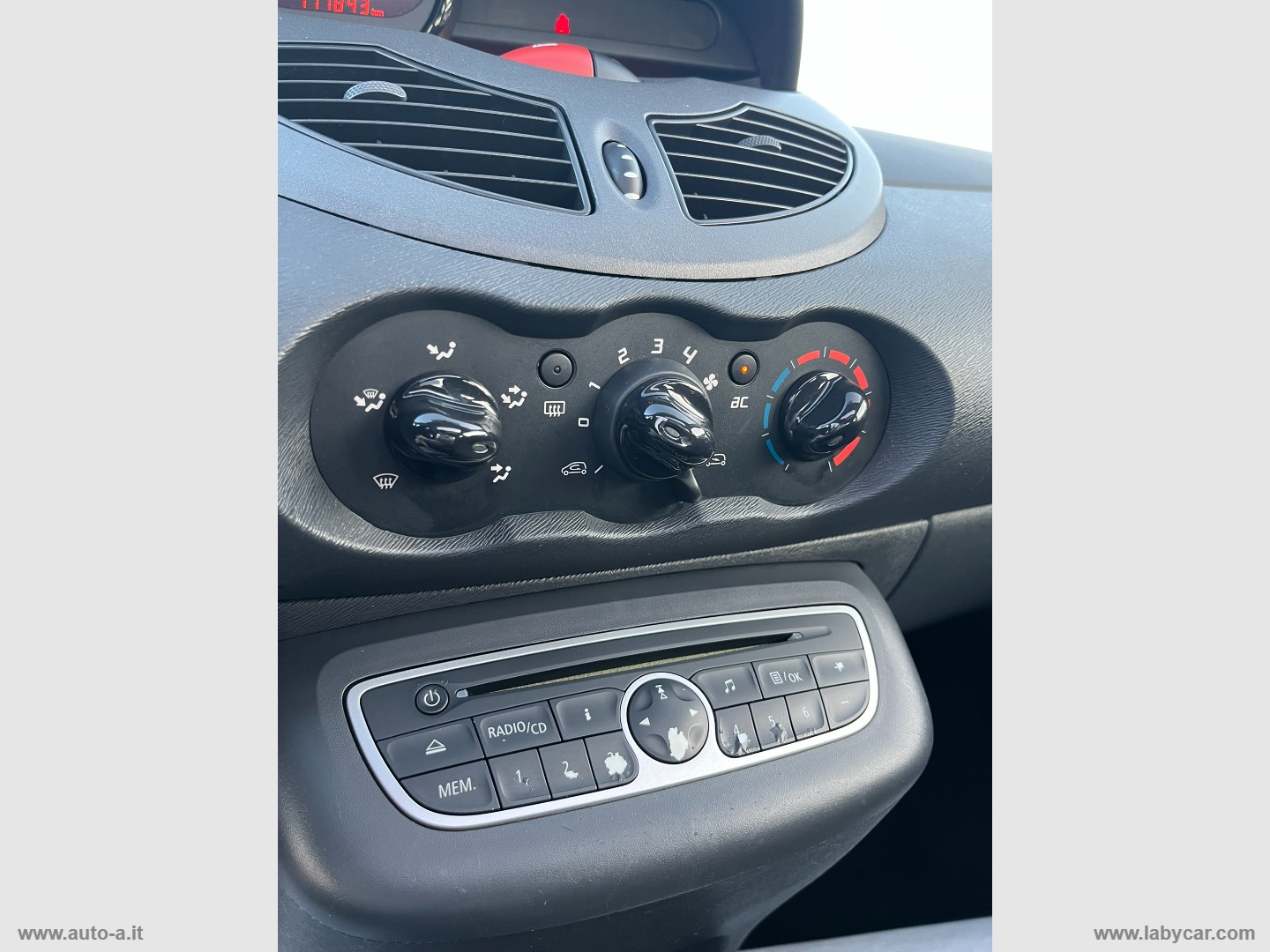 Twingo 1.2 Dynamique TETTO APRIBILE - immagine 19