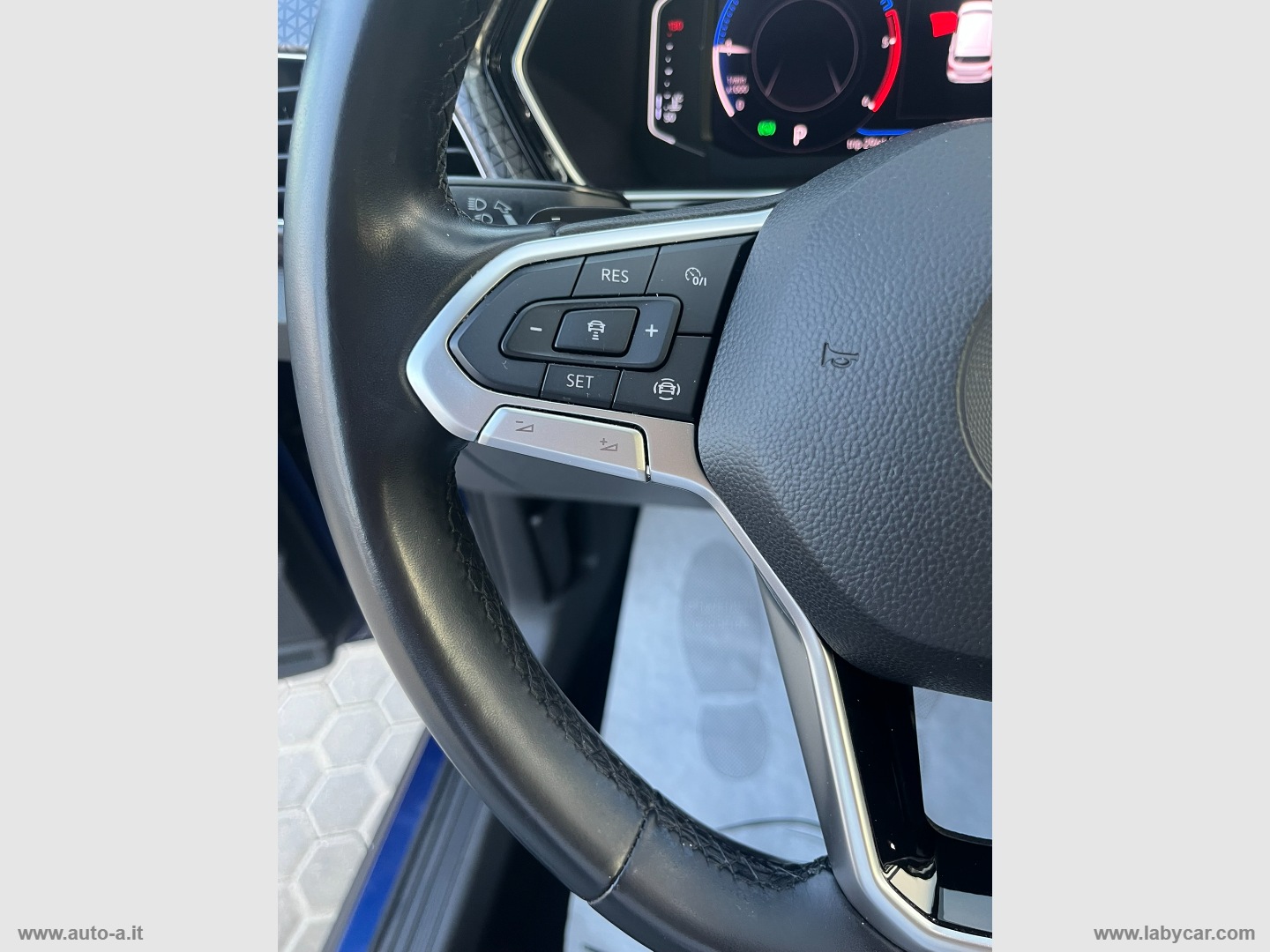 T-Cross 1.6 TDI DSG Advanced BMT - immagine 19