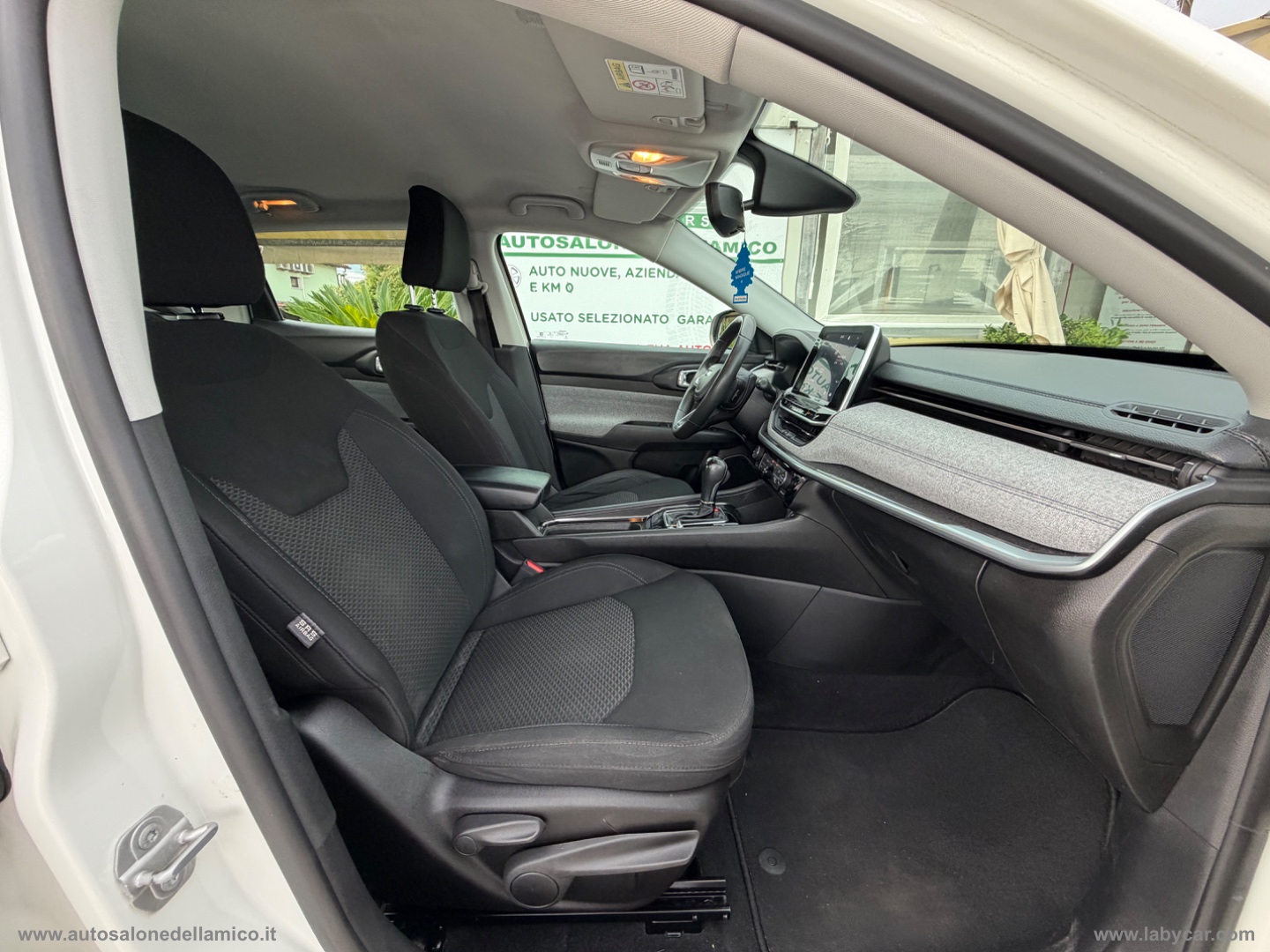 Compass 1.3 T4 190CV PHEV AT6 4xe Long. - immagine 19