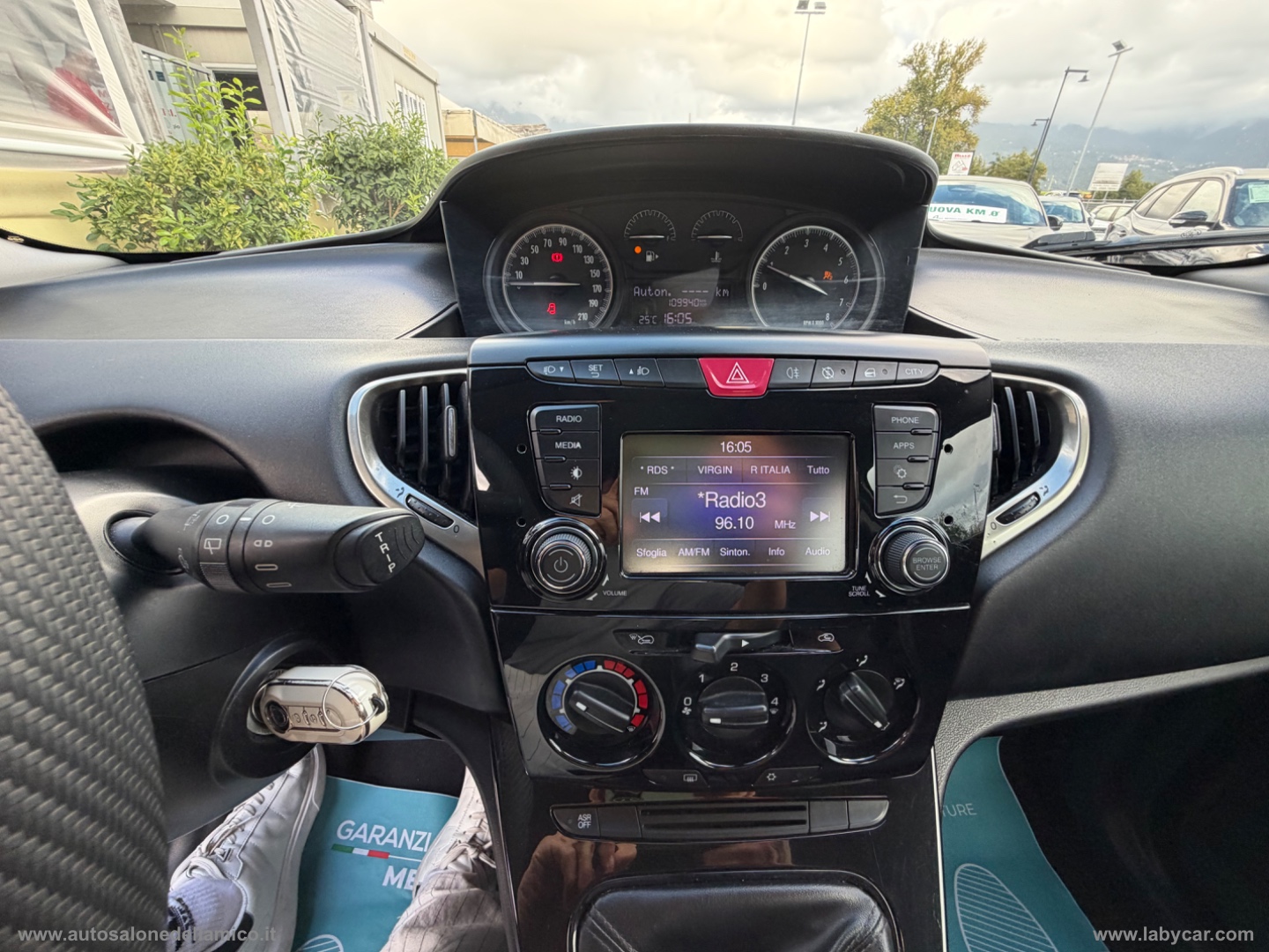 Ypsilon 1.2 69 CV 5p. S&S Gold - immagine 19