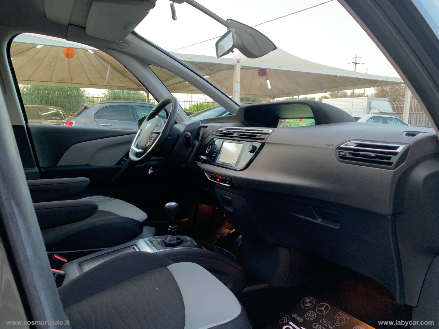 Grand C4 Picasso 1.6 e-HDi 115 Seduction - immagine 19