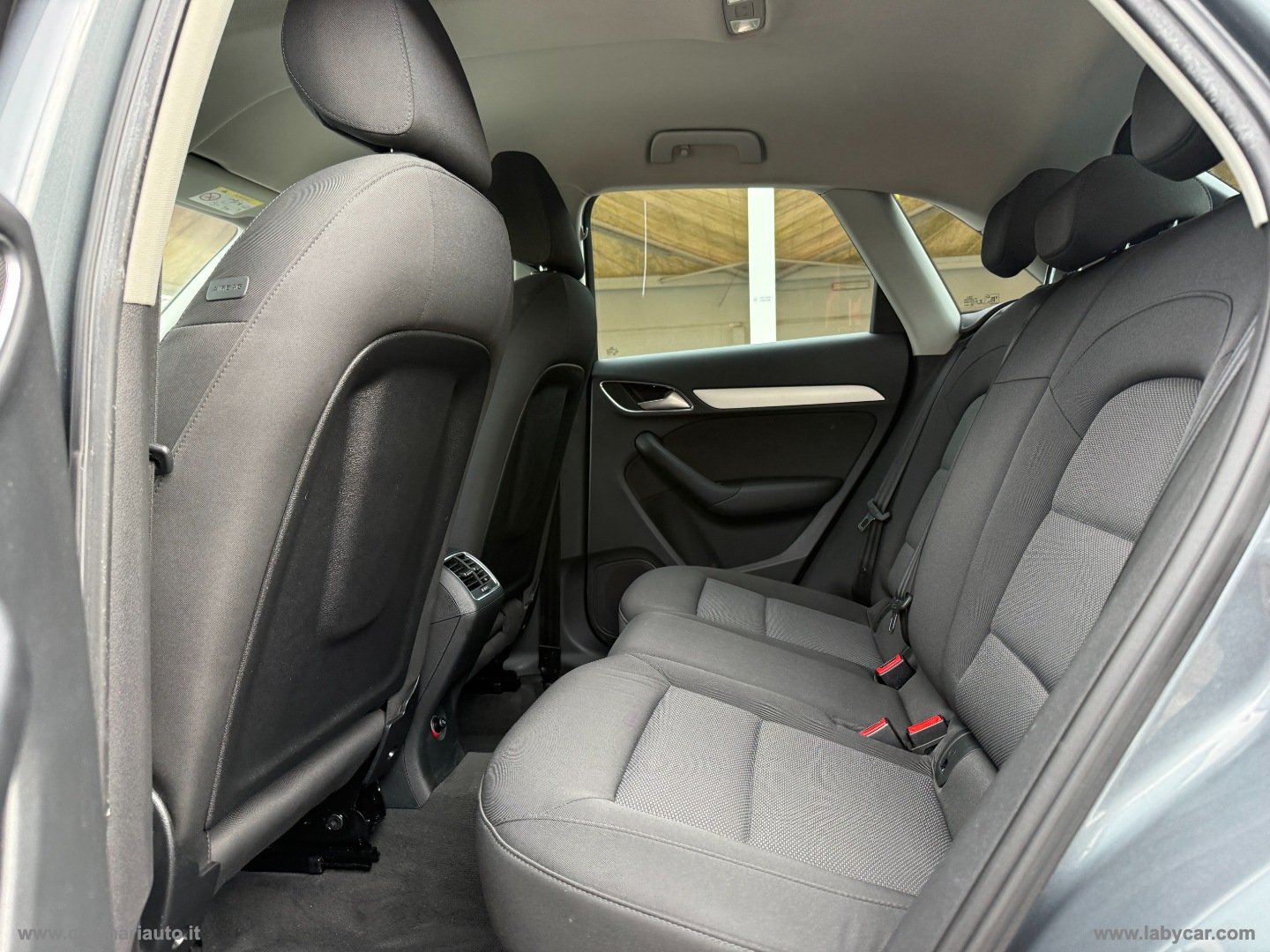 Q3 2.0 TDI 120CV Business - immagine 19