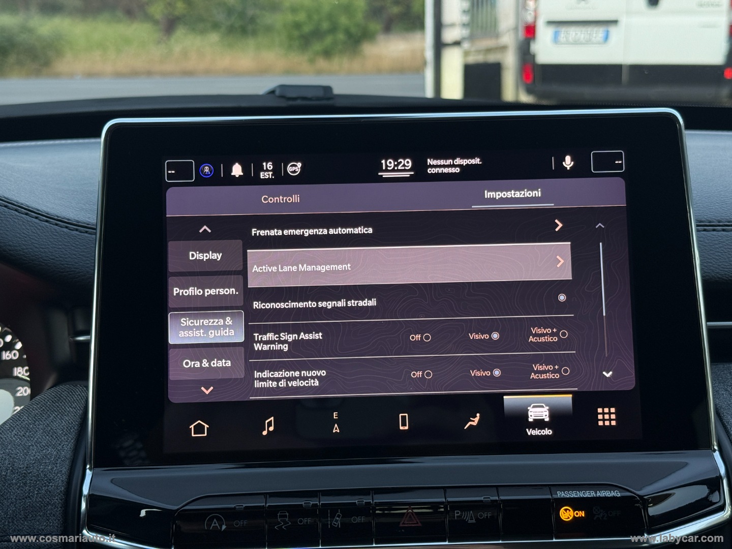 Compass 1.6 Mjt II 2WD Business - immagine 19