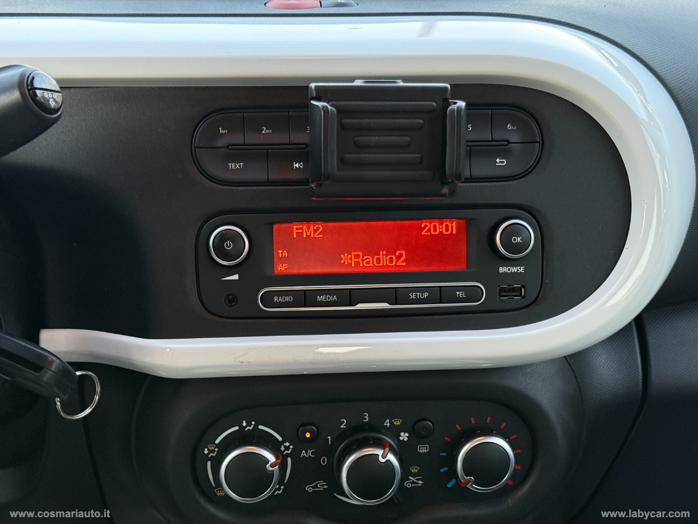 Twingo SCe Zen - immagine 19