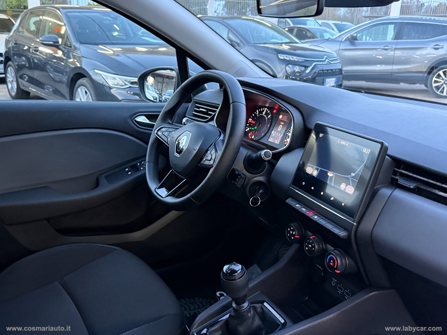 Clio Blue dCi 8V 85 CV 5p. Business - immagine 19