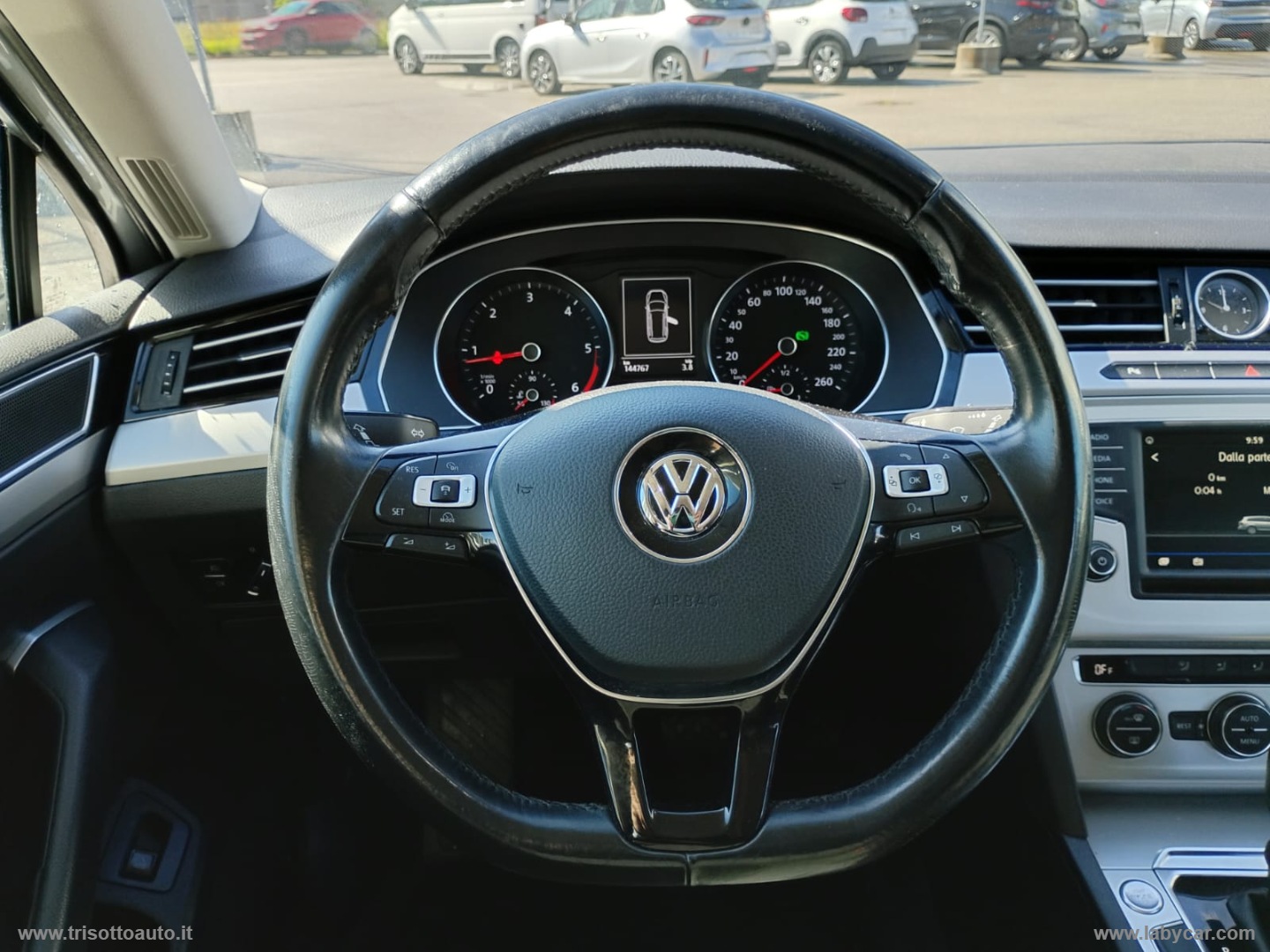 Passat Variant 2.0 TDI DSG Business BMT - immagine 19