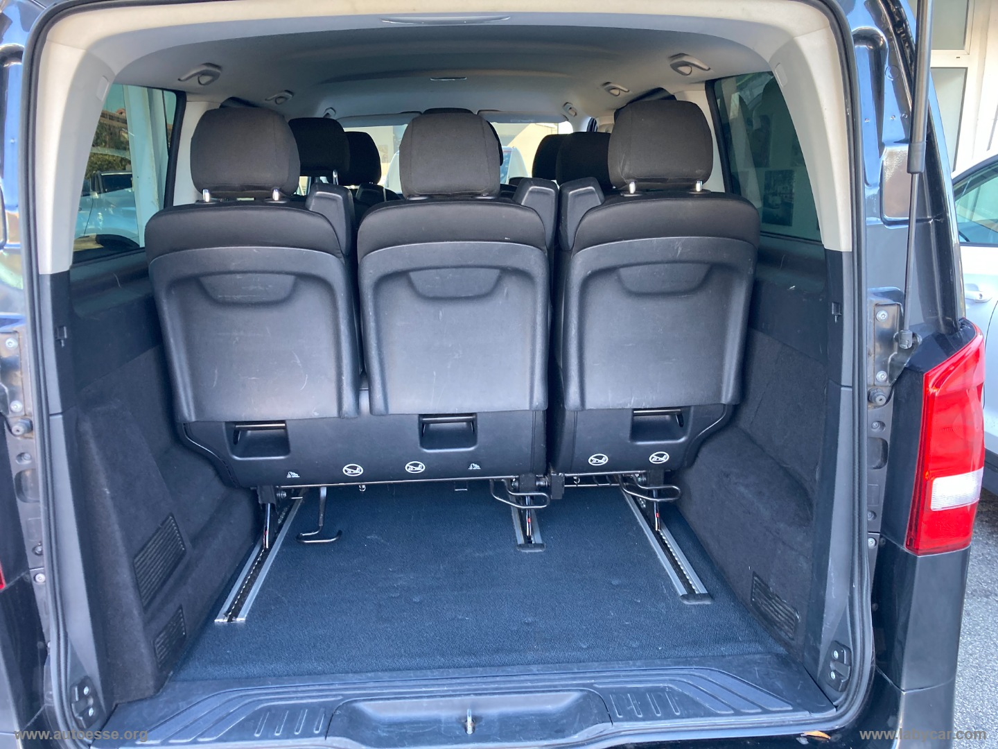 VITO 2.0 114 CDI AUT. Tourer Long 9 POSTI IVA ESCLUSA - immagine 19