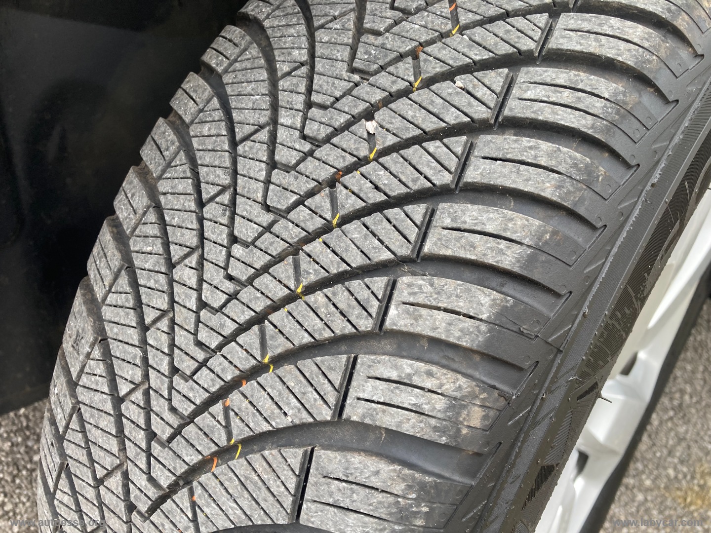 Compass 1.6 Mjt II 2WD LATITUDE - immagine 19