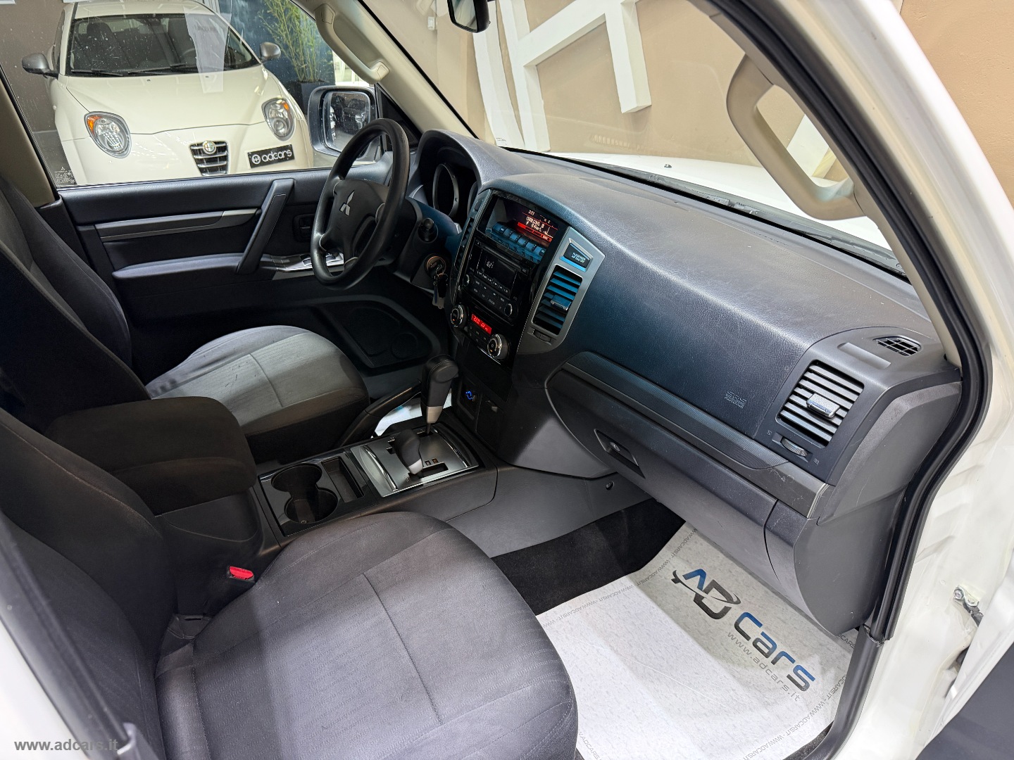 Pajero 3.2 DI-D 16V aut. 5p. Intense DPF *7 POSTI*GANCIO TRAINO* - immagine 19