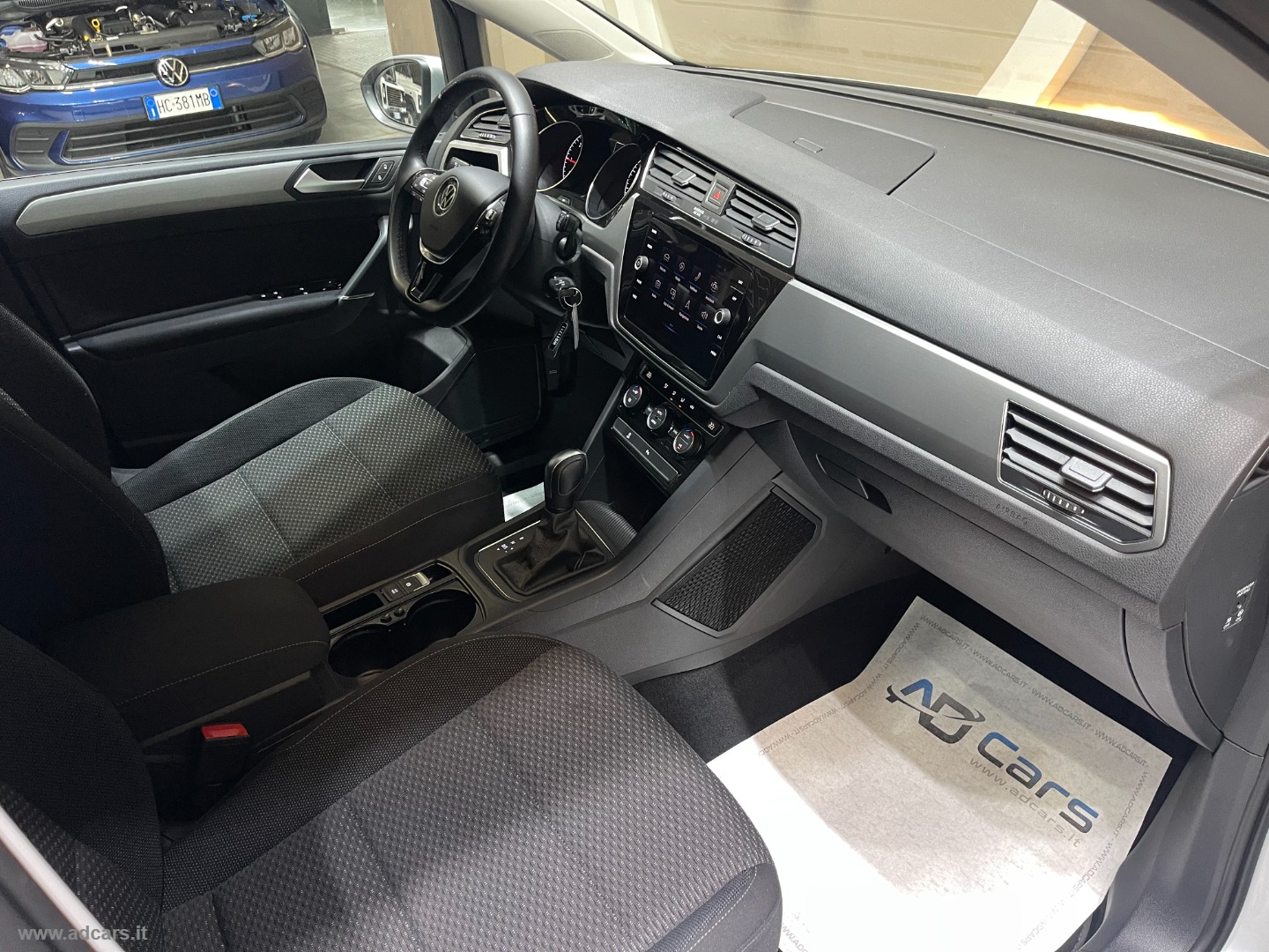 Touran 2.0 TDI 150 CV DSG Business BMT *7 POSTI*CAMBIO AUT.* - immagine 19