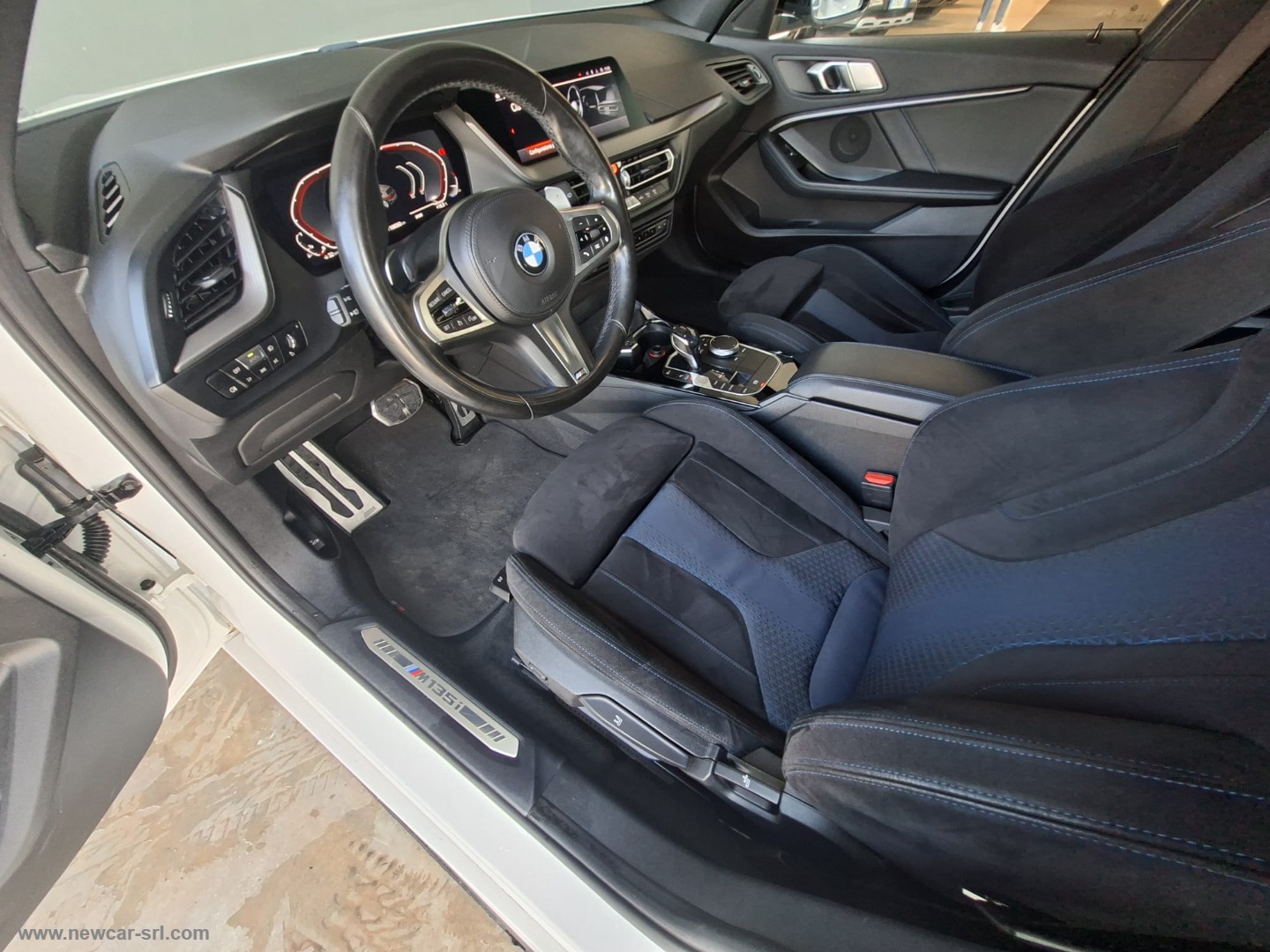 M 135i xDrive - immagine 19