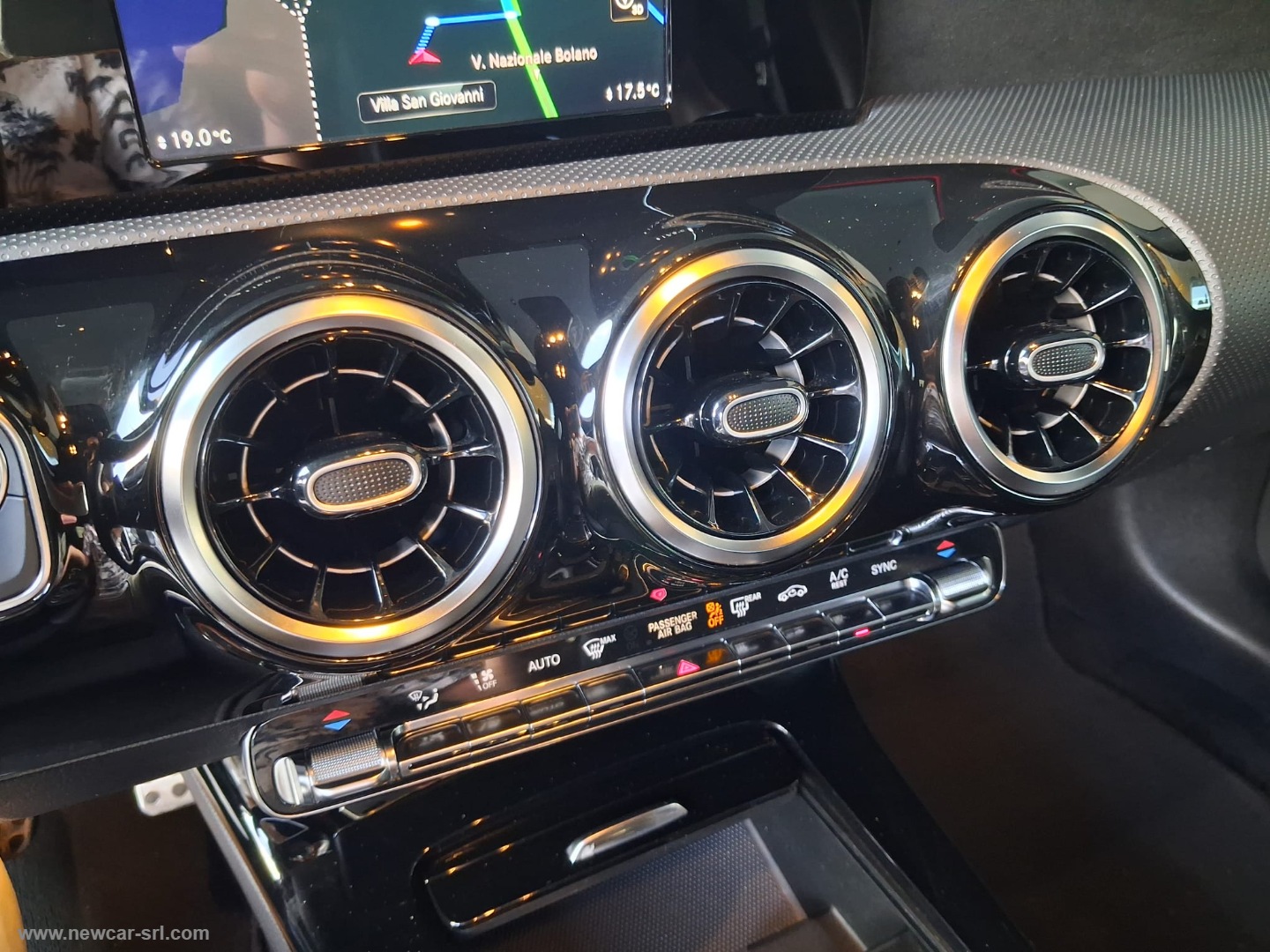A 200 Automatic Executive - immagine 19