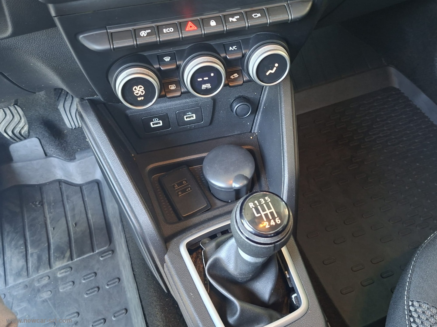 Duster 1.0 TCe GPL 4x2 Extreme - immagine 19