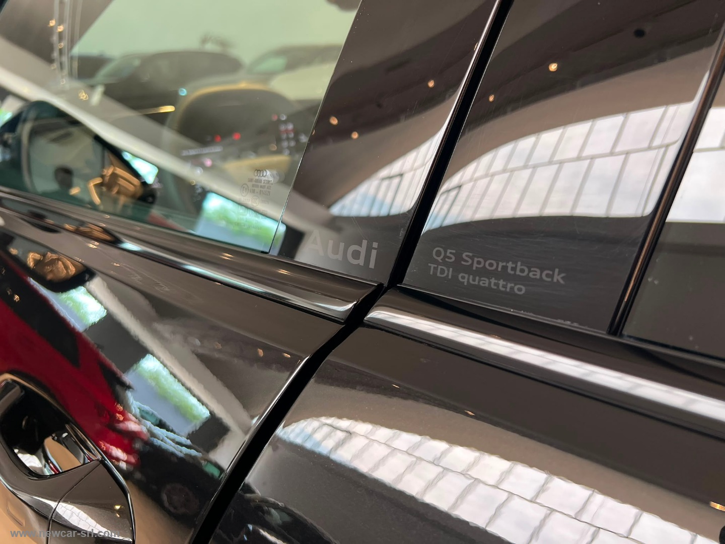 Q5 TDi S tronic quat. Launch ed. S line - immagine 19