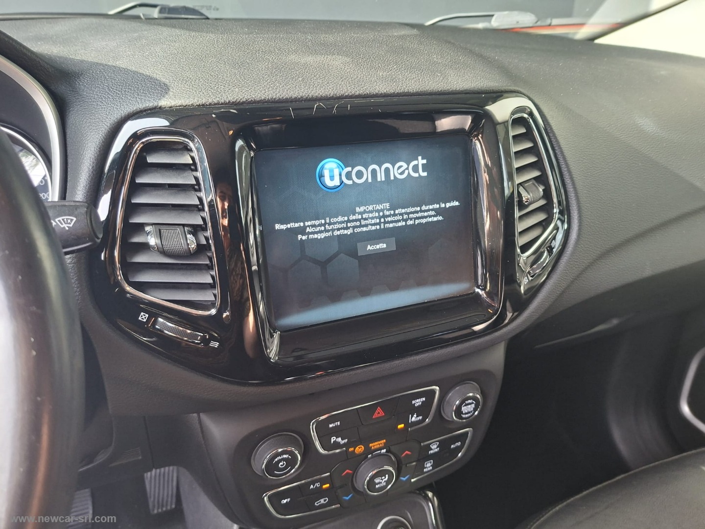 Compass 1.6 Mjt II 2WD Limited - immagine 19
