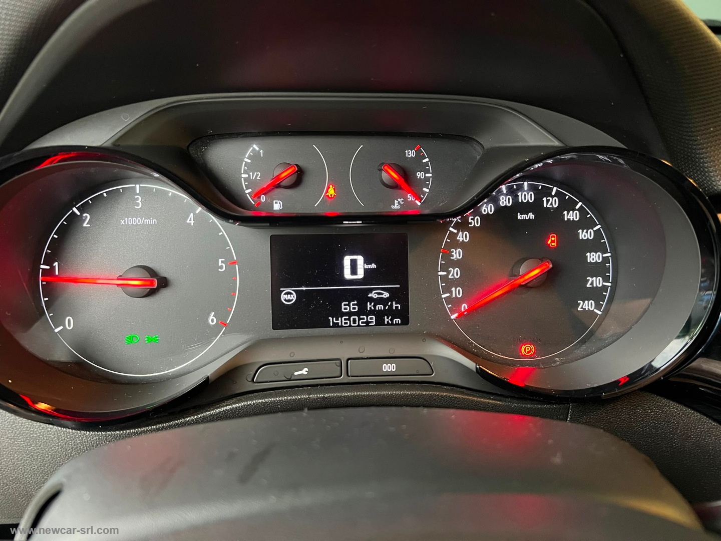 Crossland X 1.5 ECOTEC D 102CV Des.Line - immagine 19