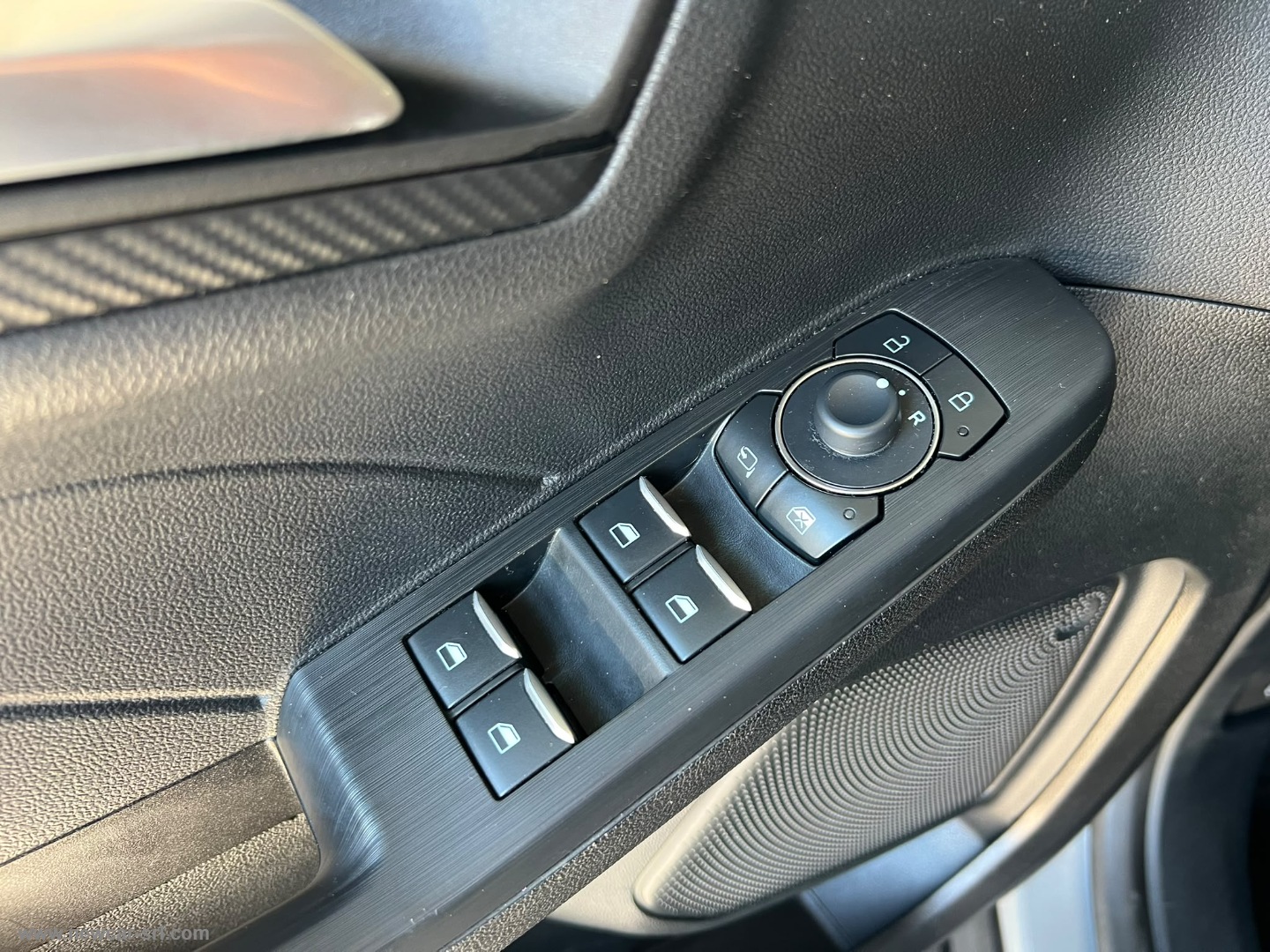 Kuga 2.5 FHEV 183 CV CVT AWD Active X - immagine 19