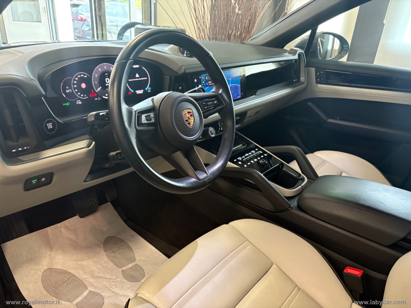 Cayenne Coup? 3.0 V6 E-Hybrid - immagine 19