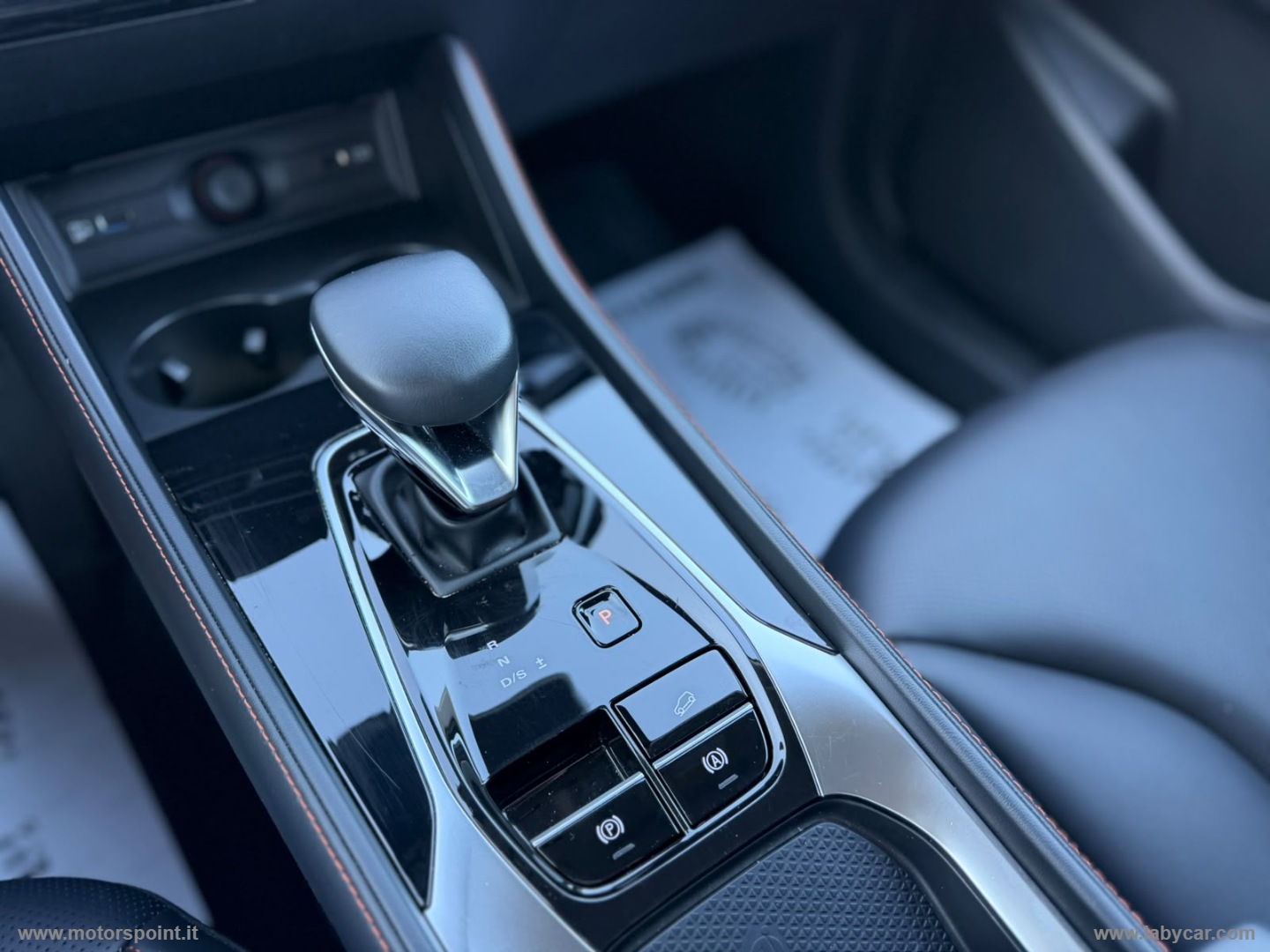 HS 1.5T-GDI AT Luxury - immagine 19