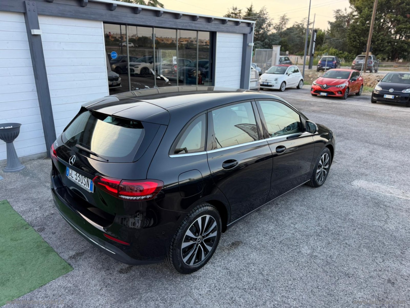 B 250 e hybrid EQ Business Extra PLUG-IN - immagine 19
