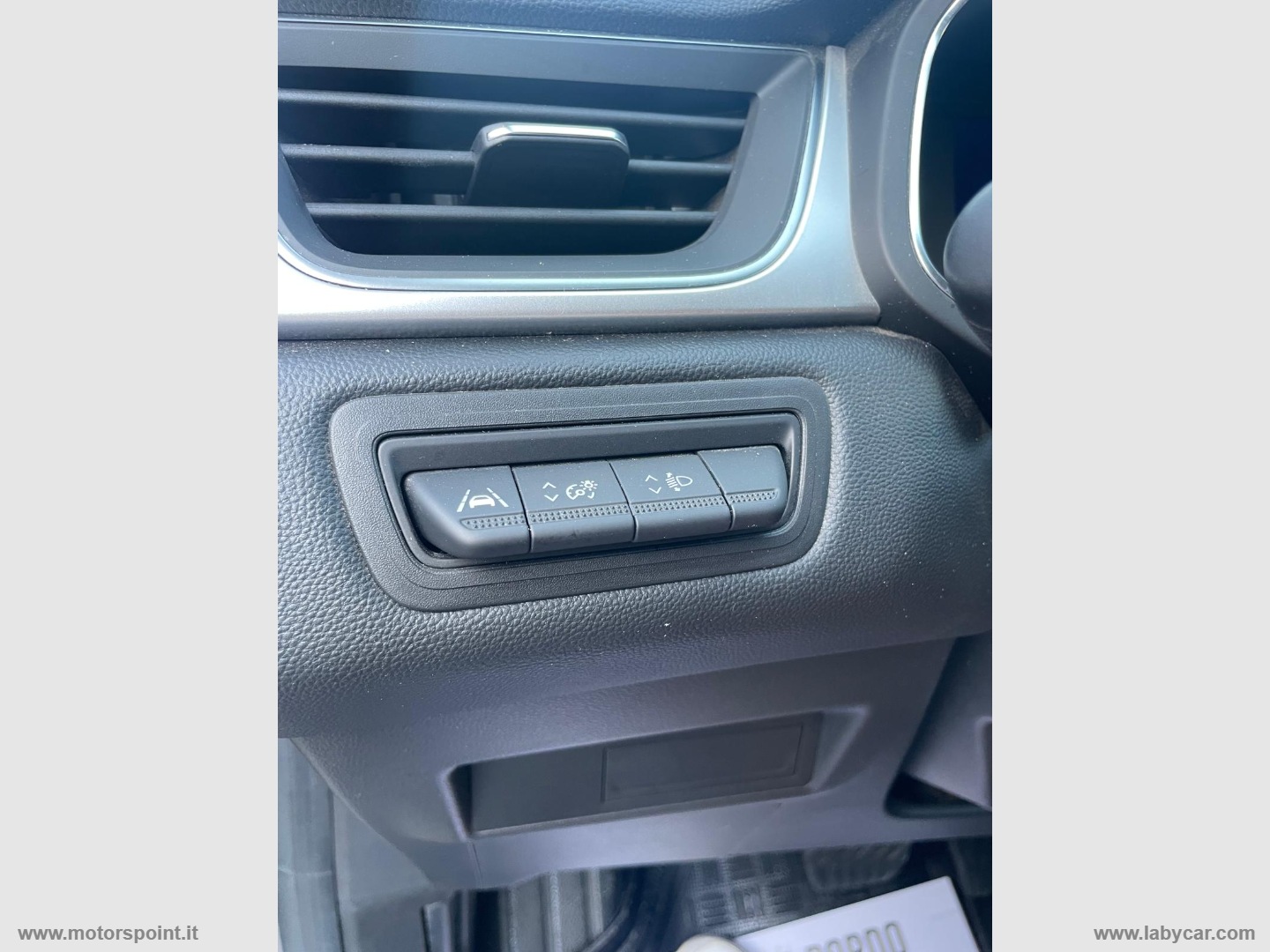 Captur Hybrid E-Tech 145 CV Engineered - immagine 19