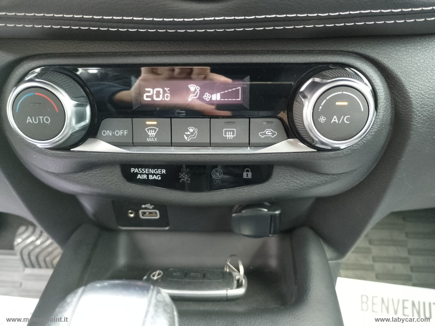 Juke 1.6 HEV N-Connecta SOLO 50.000 KM - immagine 19