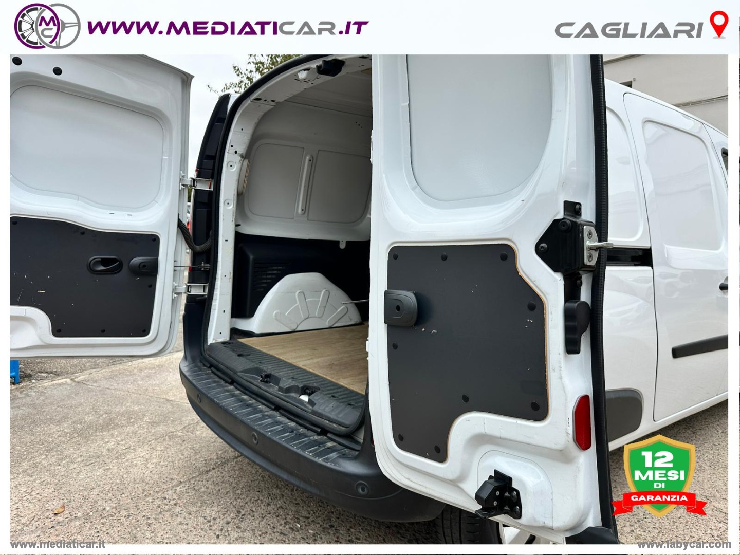 Kangoo Blue dCi115 Expr.Maxi Furgone Ice - immagine 19