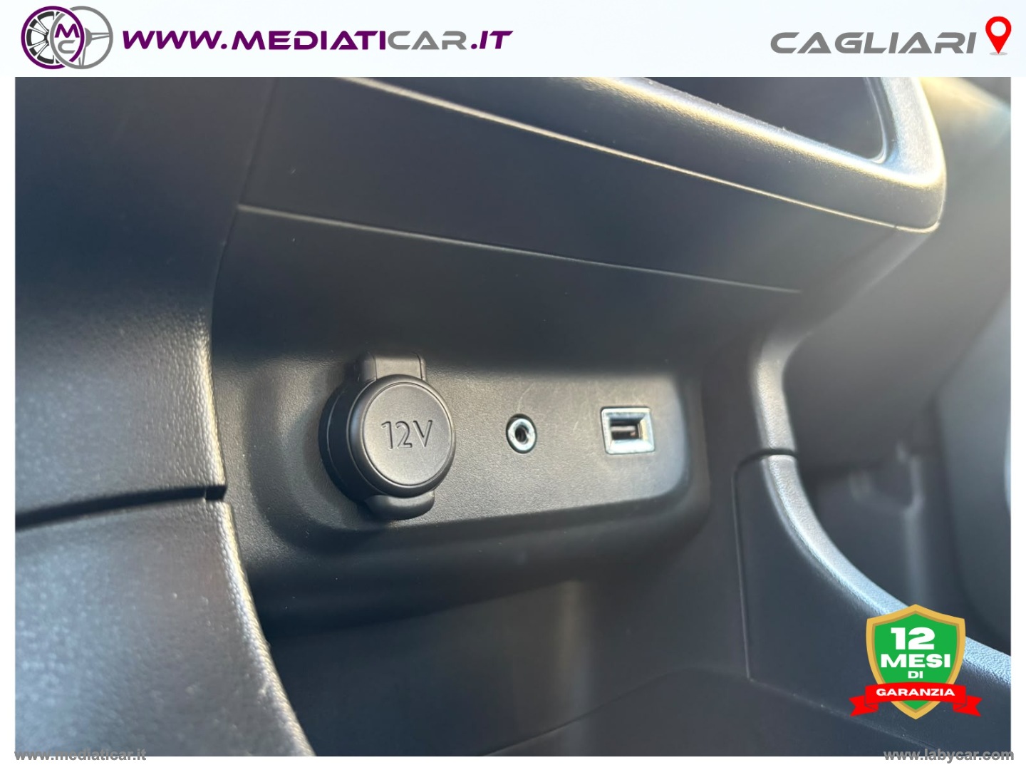 C3 PureTech 82 Shine - immagine 19