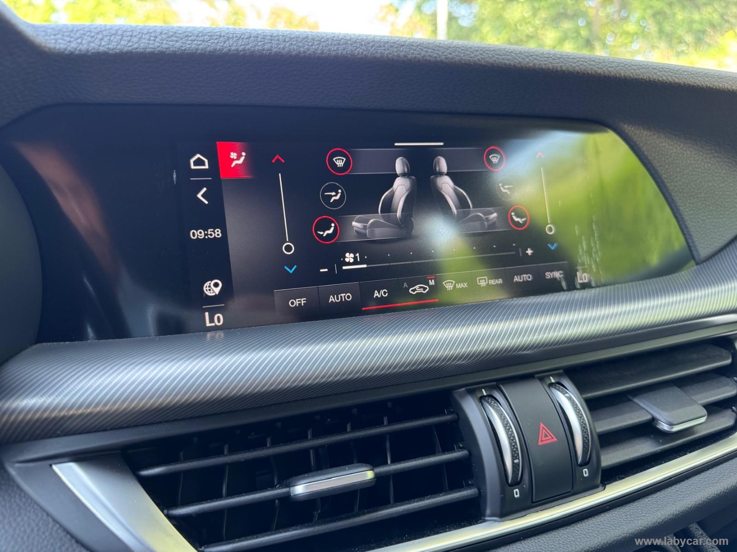 Alfa Romeo Stelvio 2.2 T.d. 160CV AT8 RWD Sprint - Immagine 19