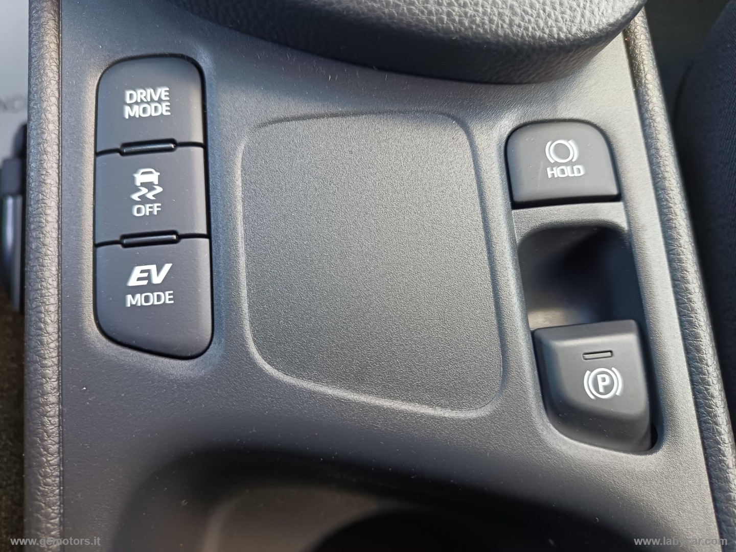 Toyota Yaris Cross Yaris Cross 1.5 Hybrid 5p. E-CVT Active - Immagine 19