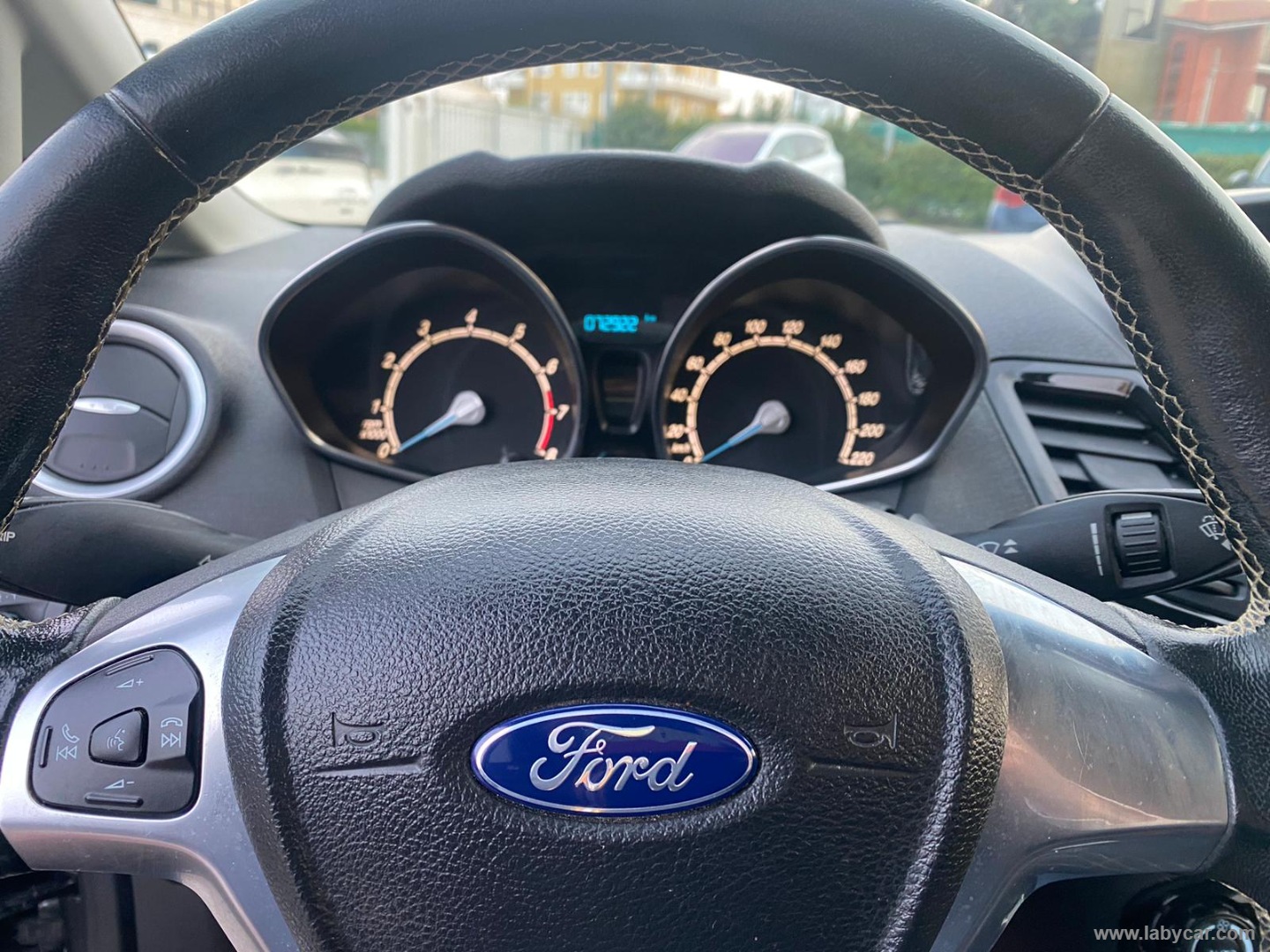 Fiesta 1.0 EcoBoost 100 CV 5p. Titanium - immagine 19