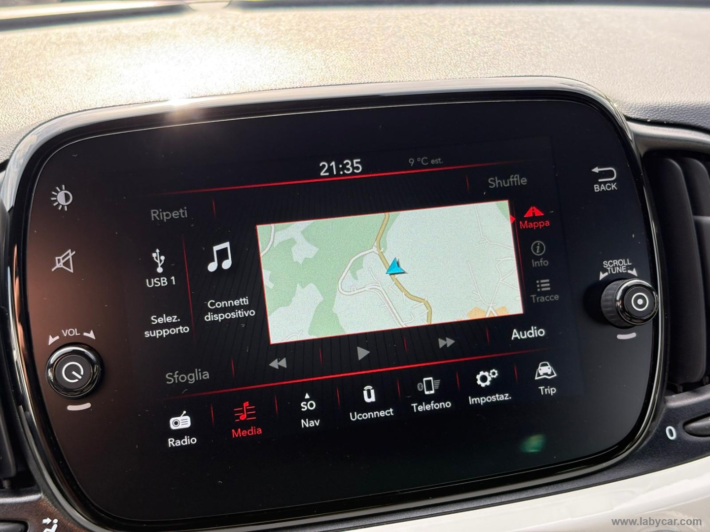 500 C 1.0 Hybrid Dolcevita - immagine 19