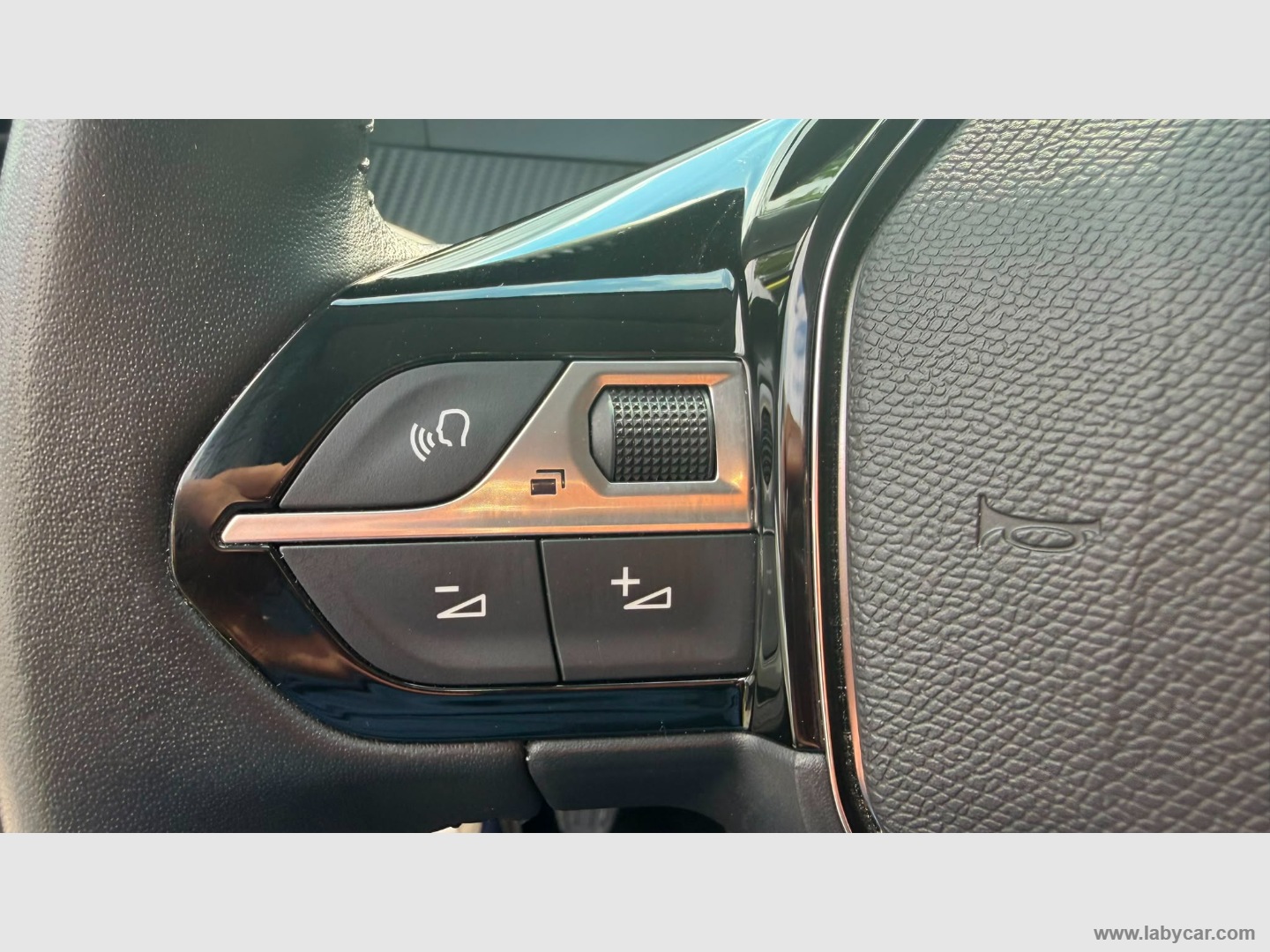 Peugeot 208 PureTech 100 S&S 5p. Allure - Immagine 19
