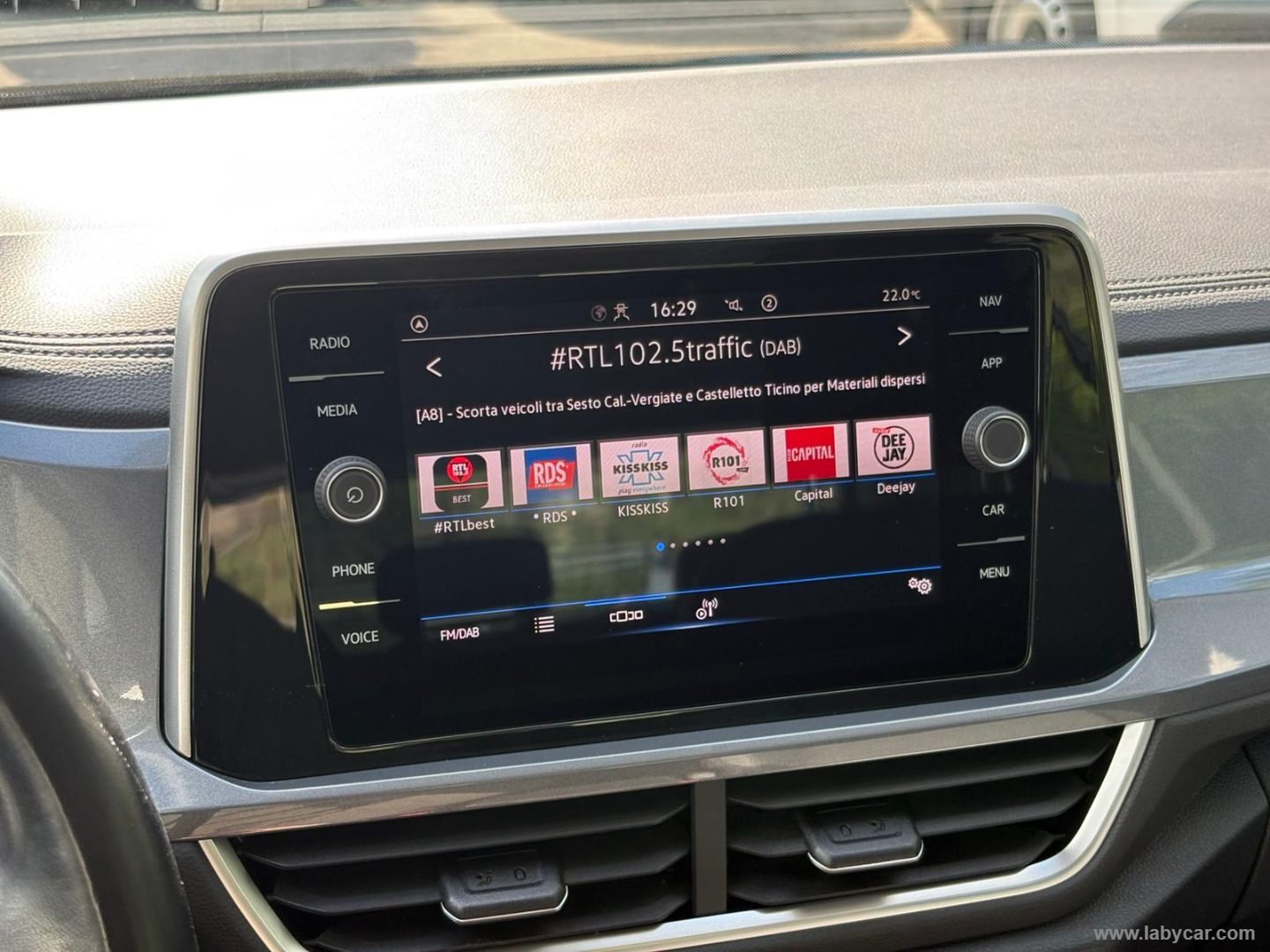 T-Roc 2.0 TDI SCR Style - immagine 19