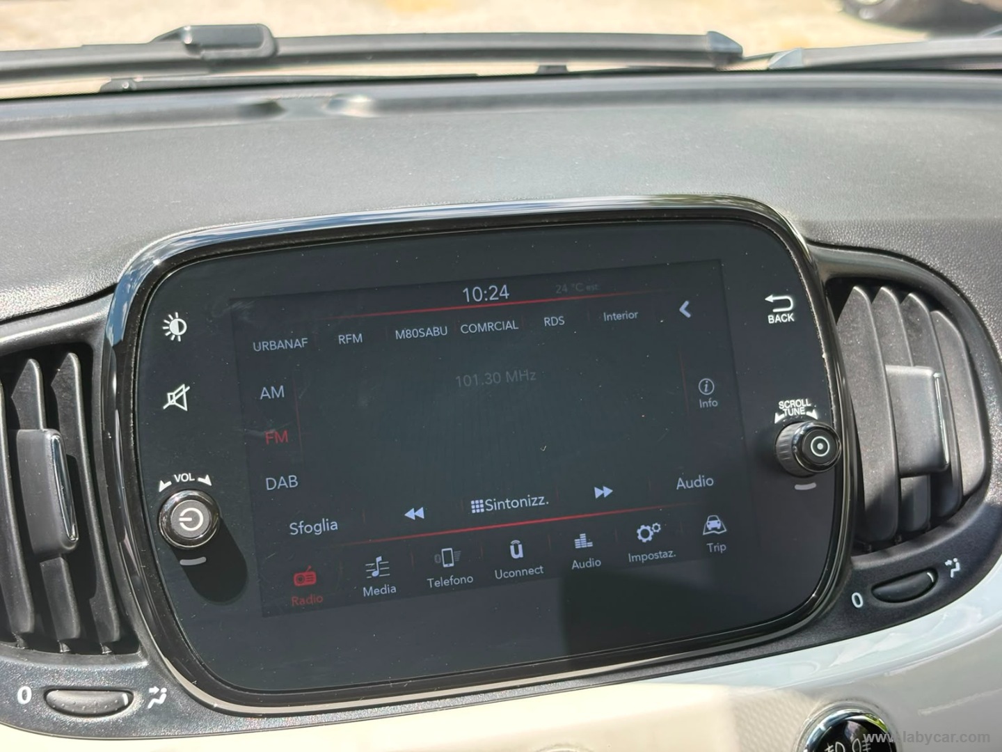Fiat 500 1.0 Hybrid Dolcevita - Immagine 19