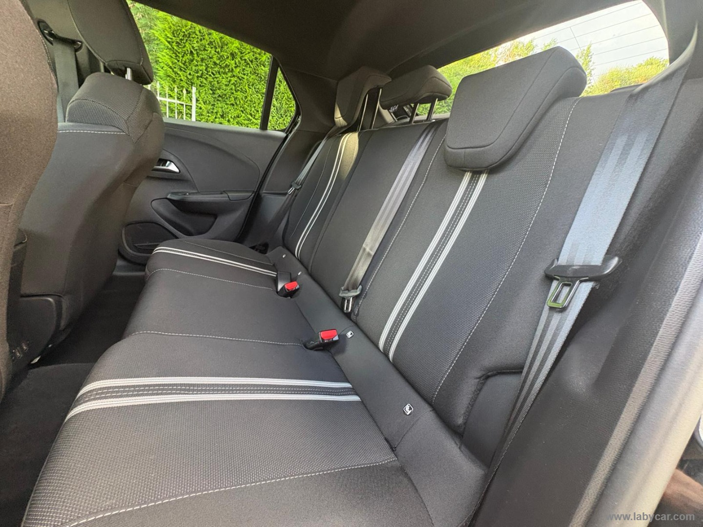 Opel Corsa 1.2 100 CV GS - Immagine 19