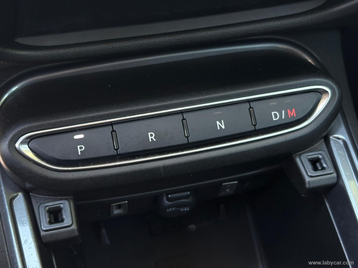Fiat 600 Hybrid 145 CV DCT MHEV Icon - Immagine 19